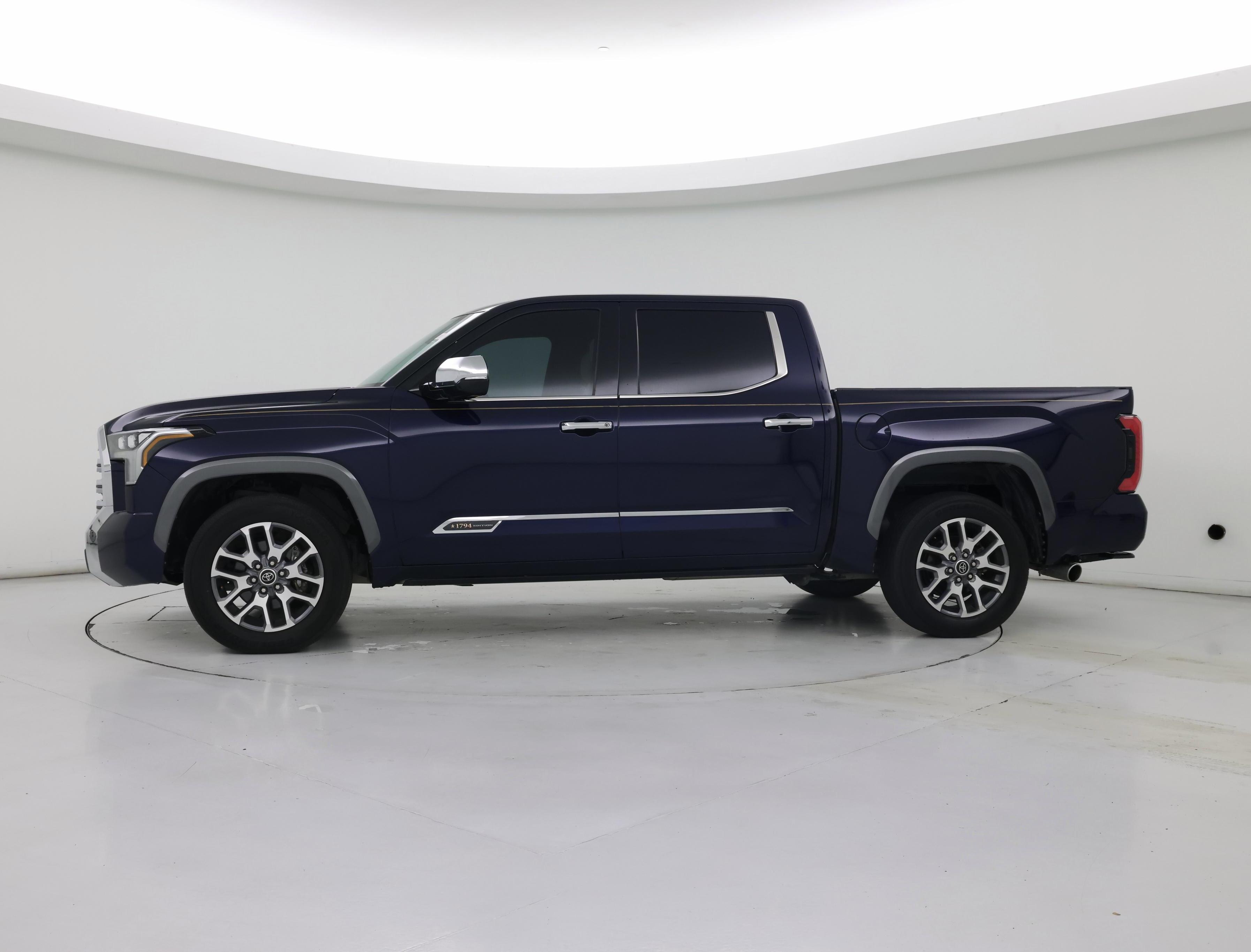 Thumbnail: 2023 Toyota Tundra - 3