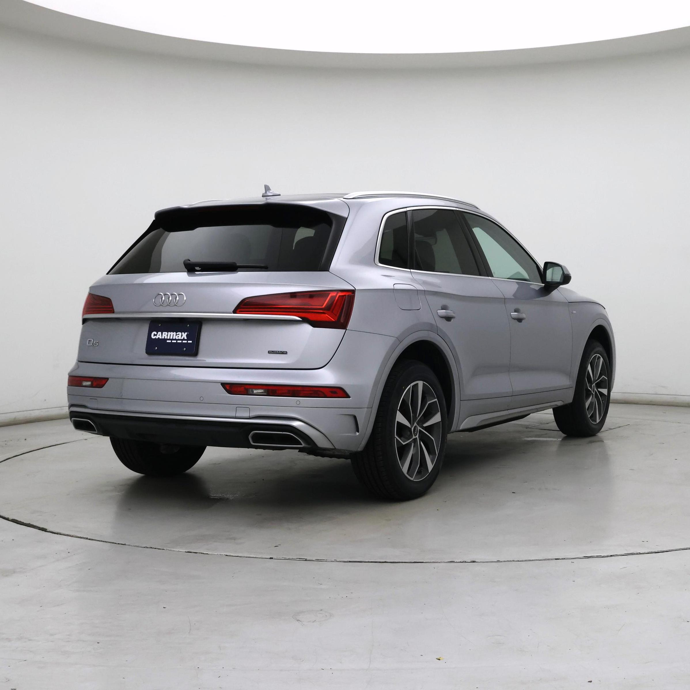 Thumbnail: 2022 Audi Q5 - 8