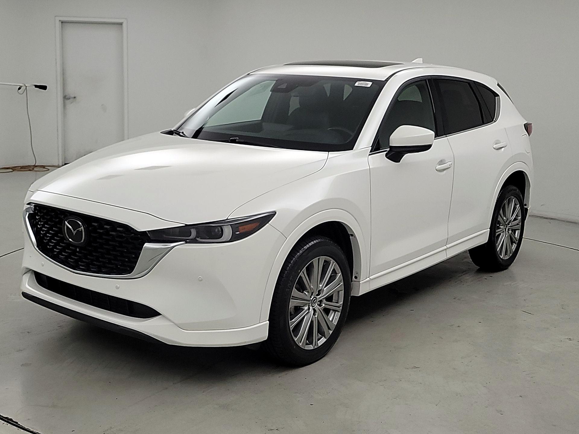 Thumbnail: 2022 Mazda CX-5 - 3