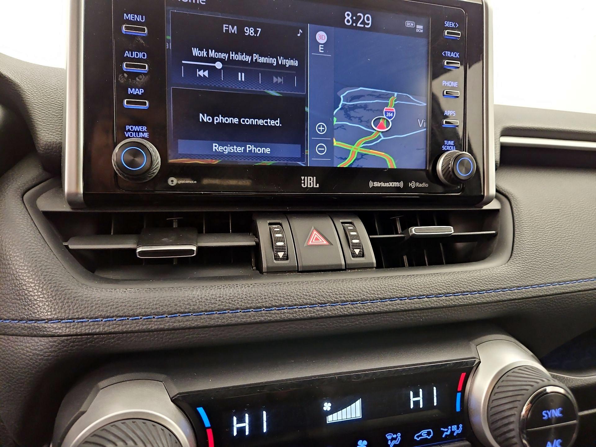 Thumbnail: 2021 Toyota RAV4 - 15