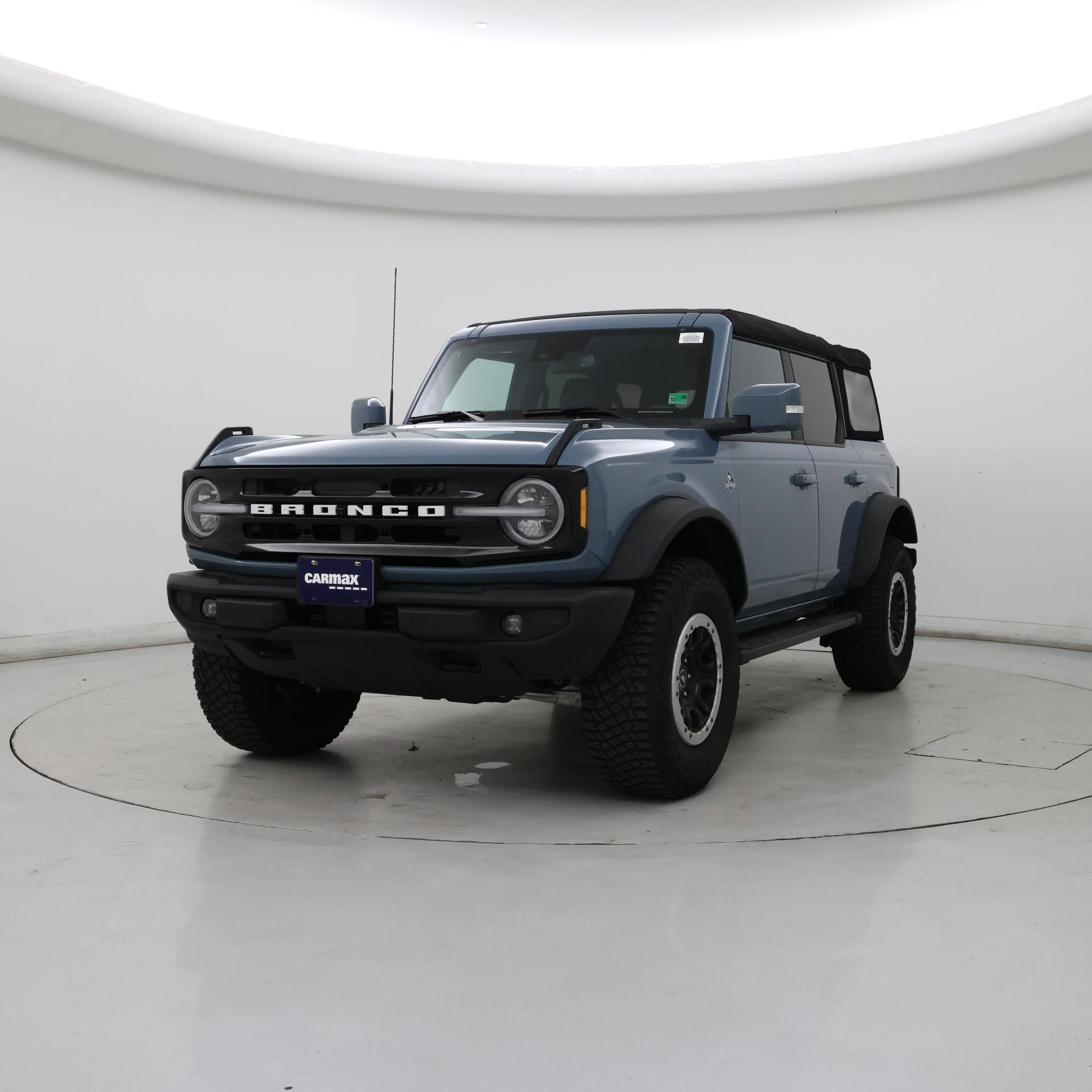Thumbnail: 2023 Ford Bronco - 4