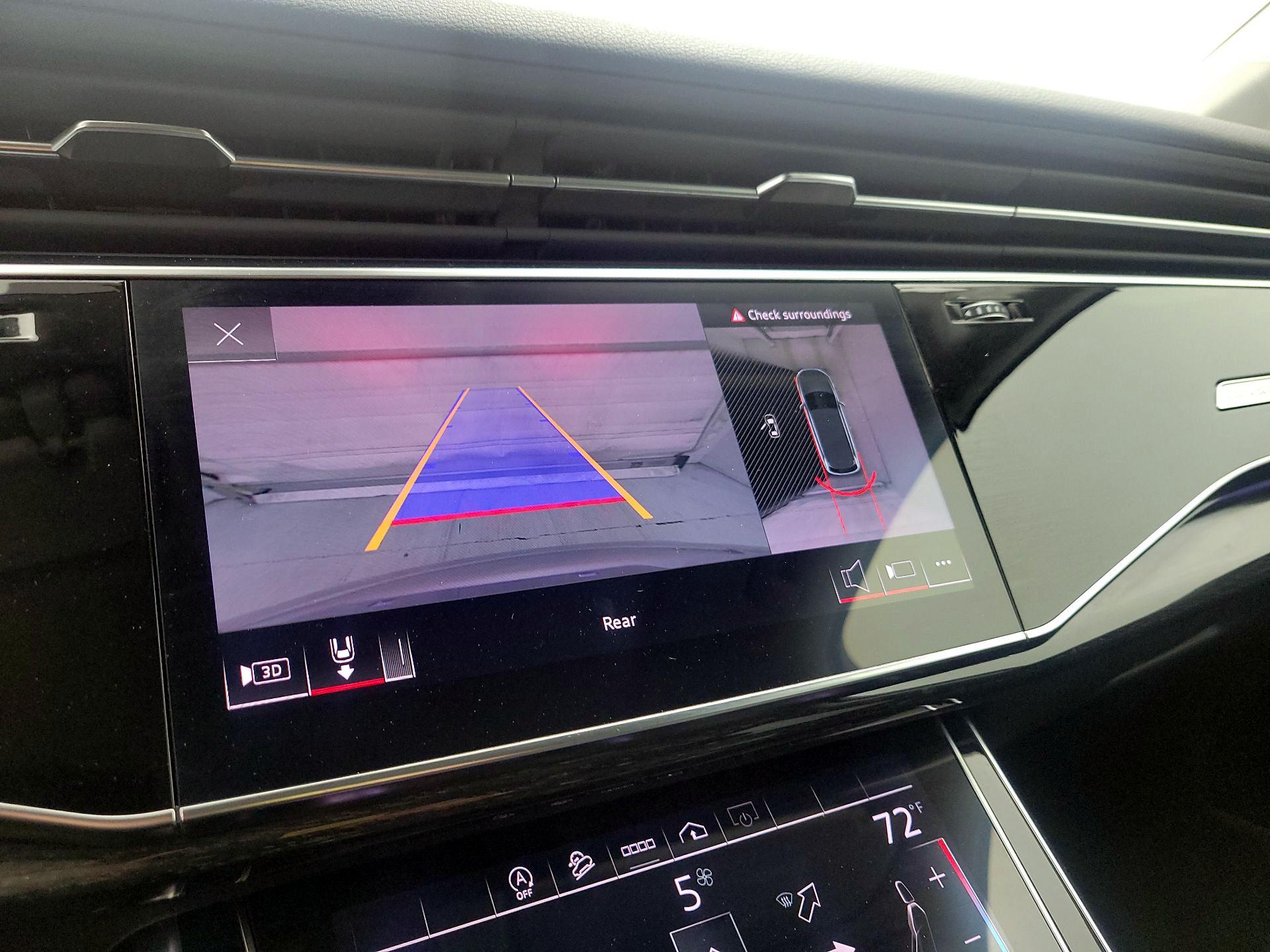 Thumbnail: 2022 Audi Q7 - 14