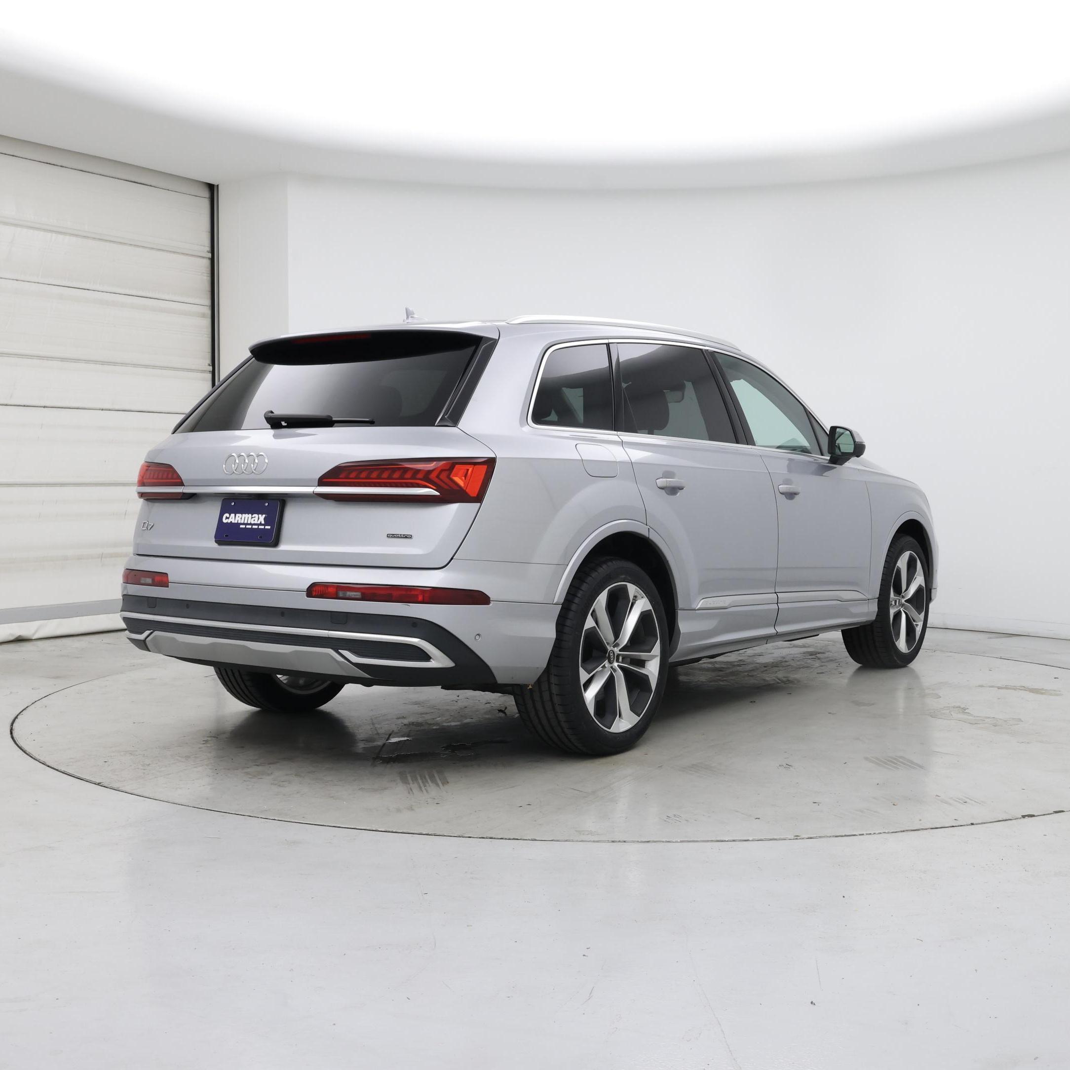 Thumbnail: 2022 Audi Q7 - 8