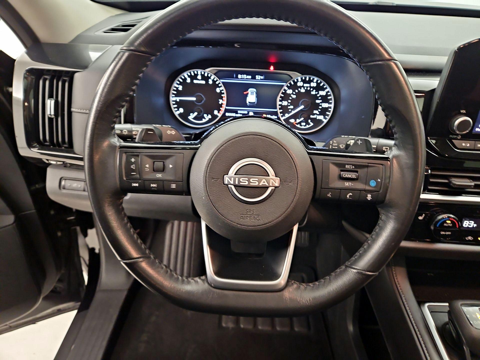 Thumbnail: 2022 Nissan Pathfinder - 10