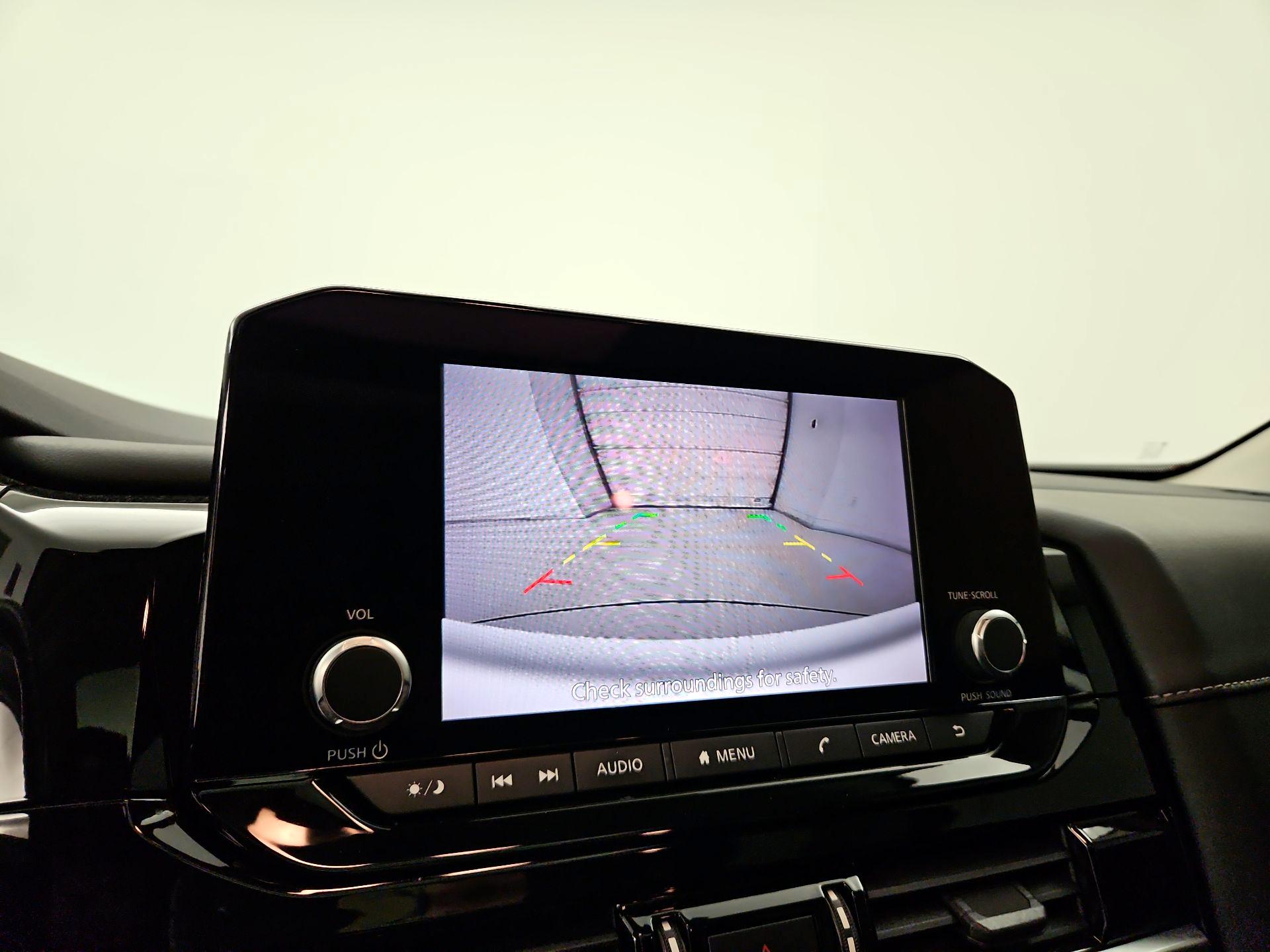 Thumbnail: 2022 Nissan Pathfinder - 14