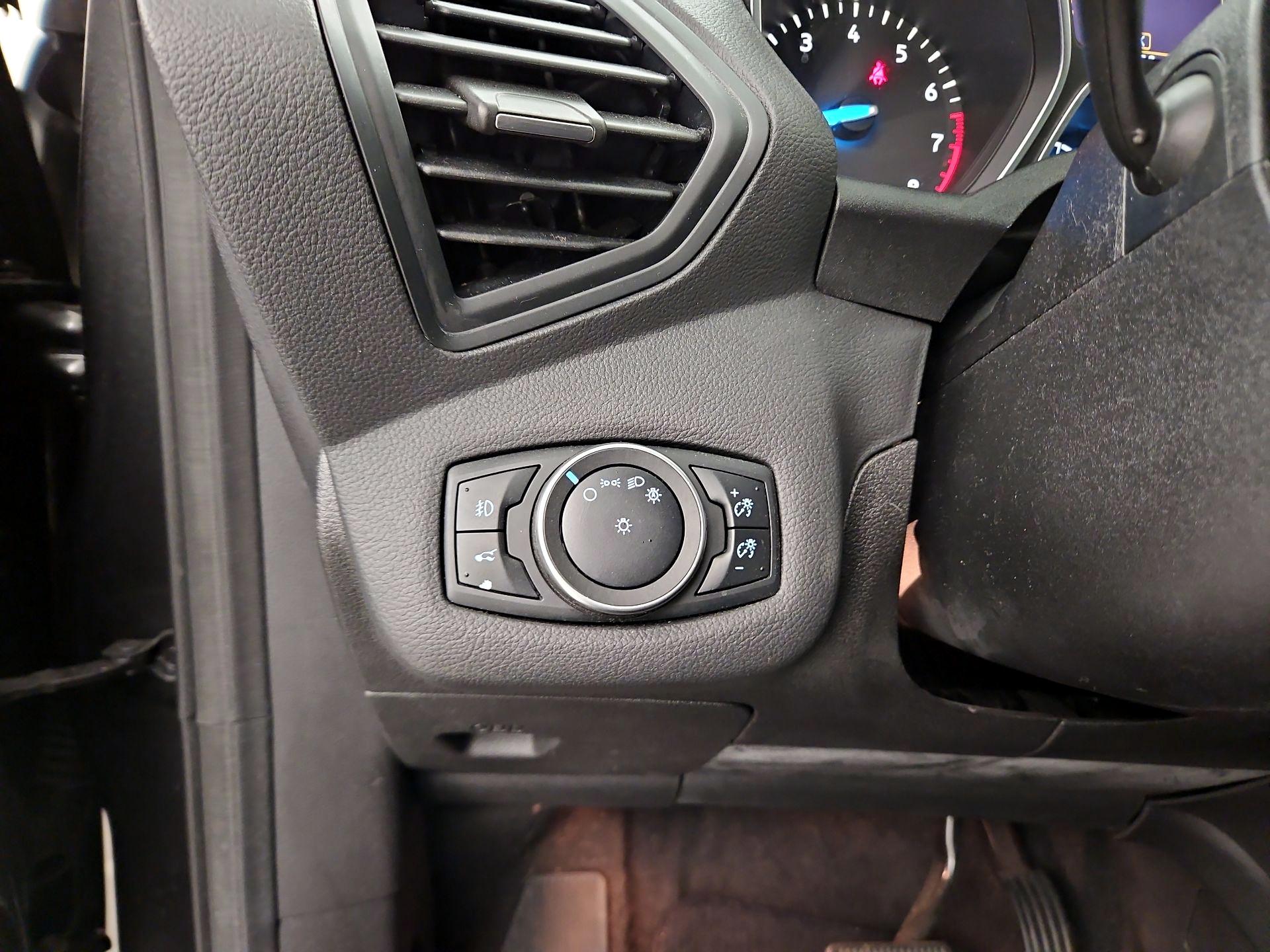 Thumbnail: 2017 Ford Escape - 13