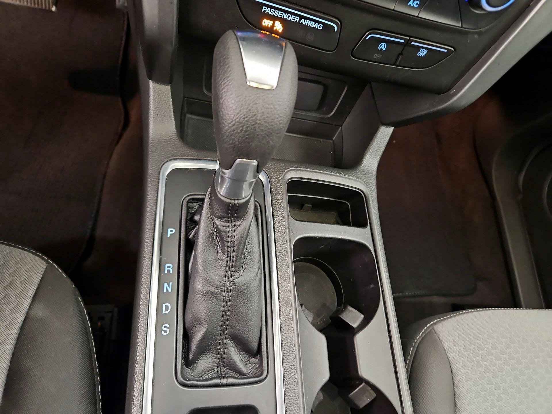 Thumbnail: 2017 Ford Escape - 17