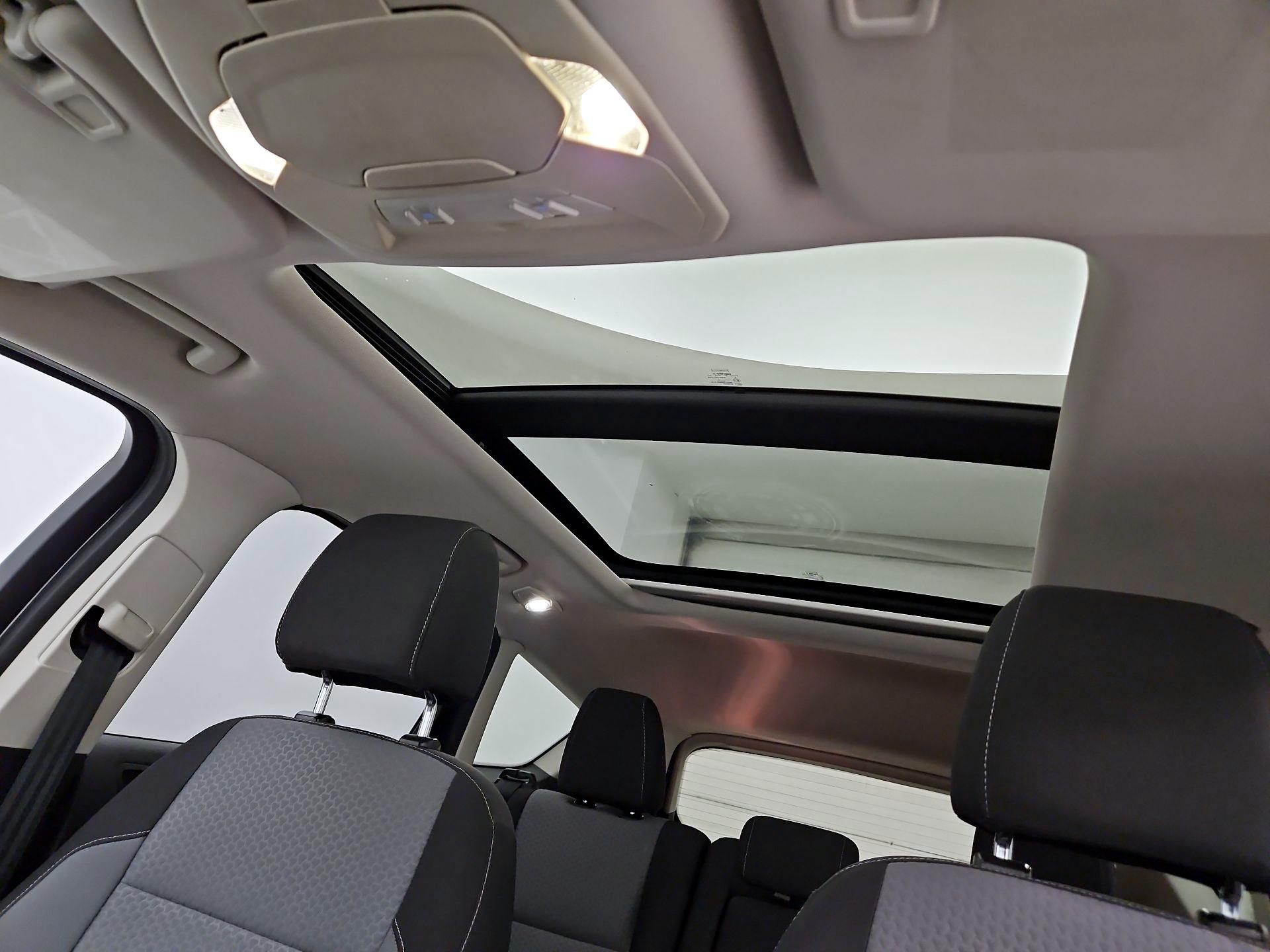 Thumbnail: 2017 Ford Escape - 19