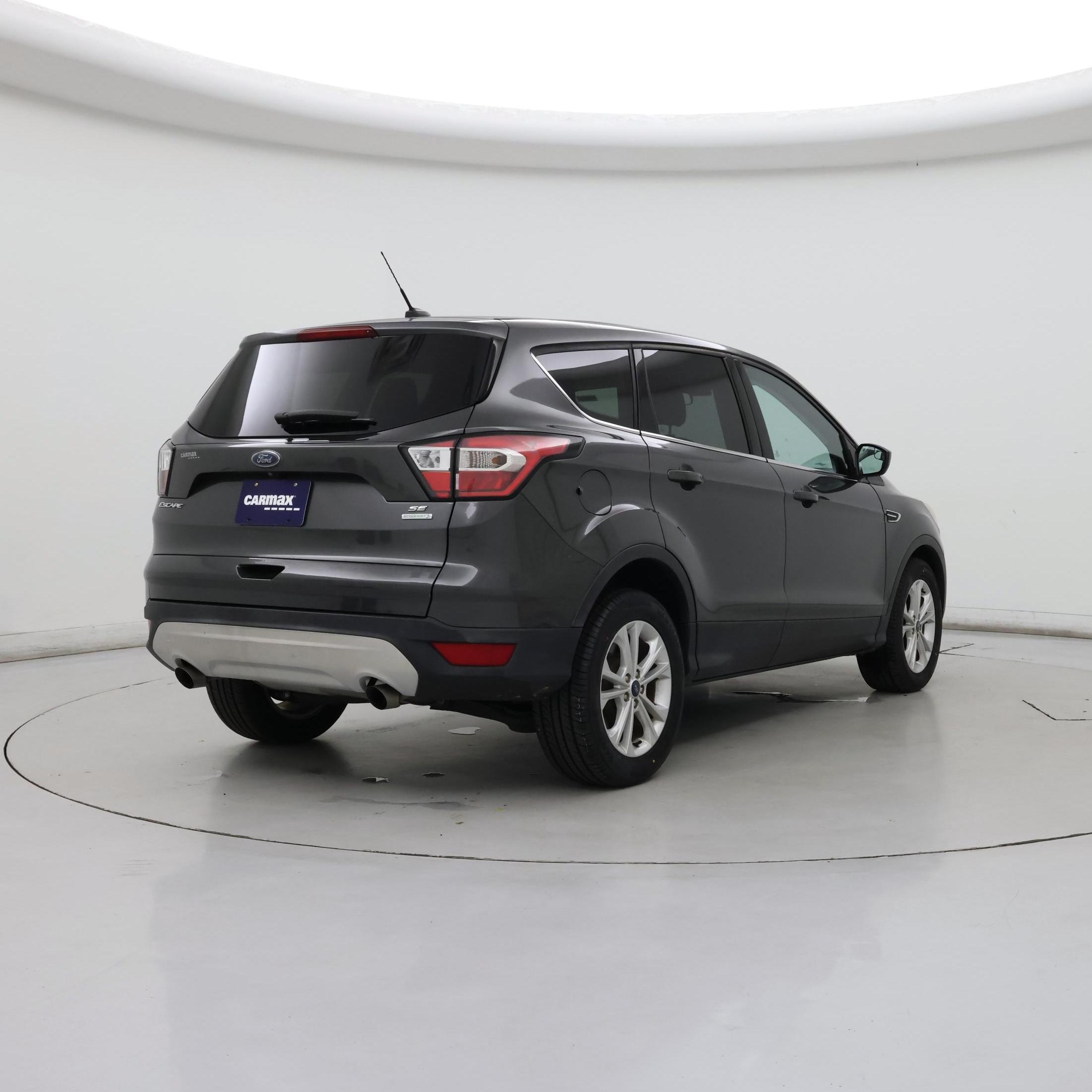 Thumbnail: 2017 Ford Escape - 8