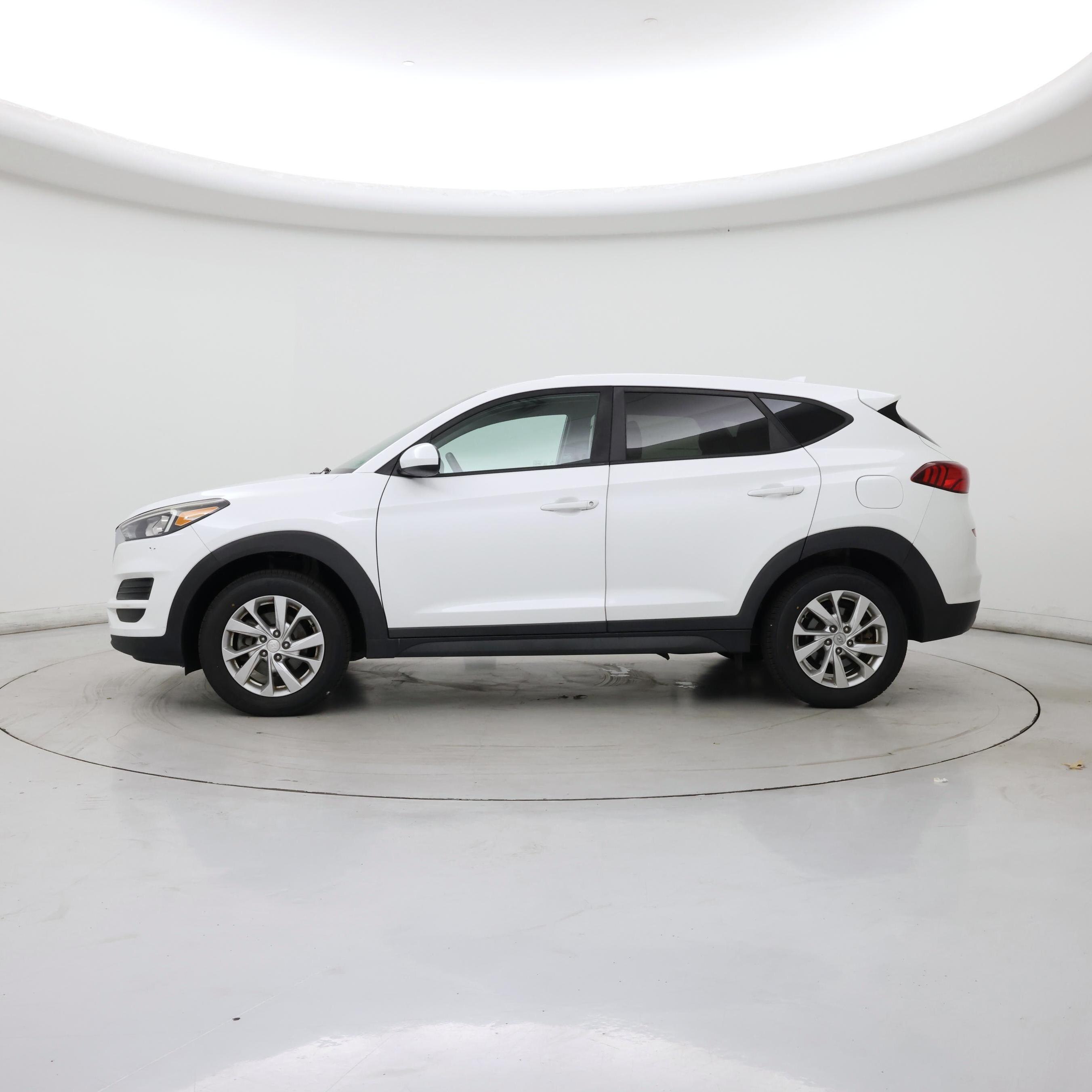 Thumbnail: 2019 Hyundai Tucson - 3