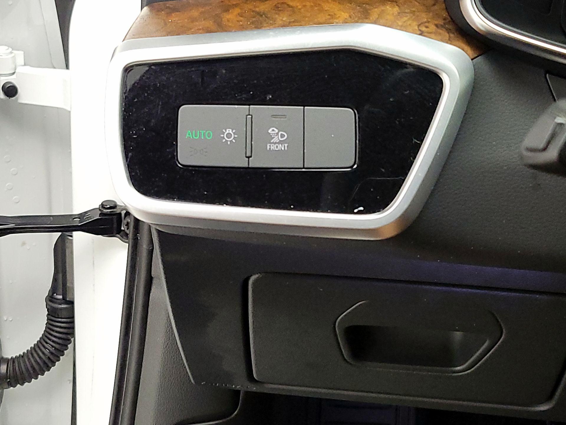 Thumbnail: 2022 Audi A6 - 13