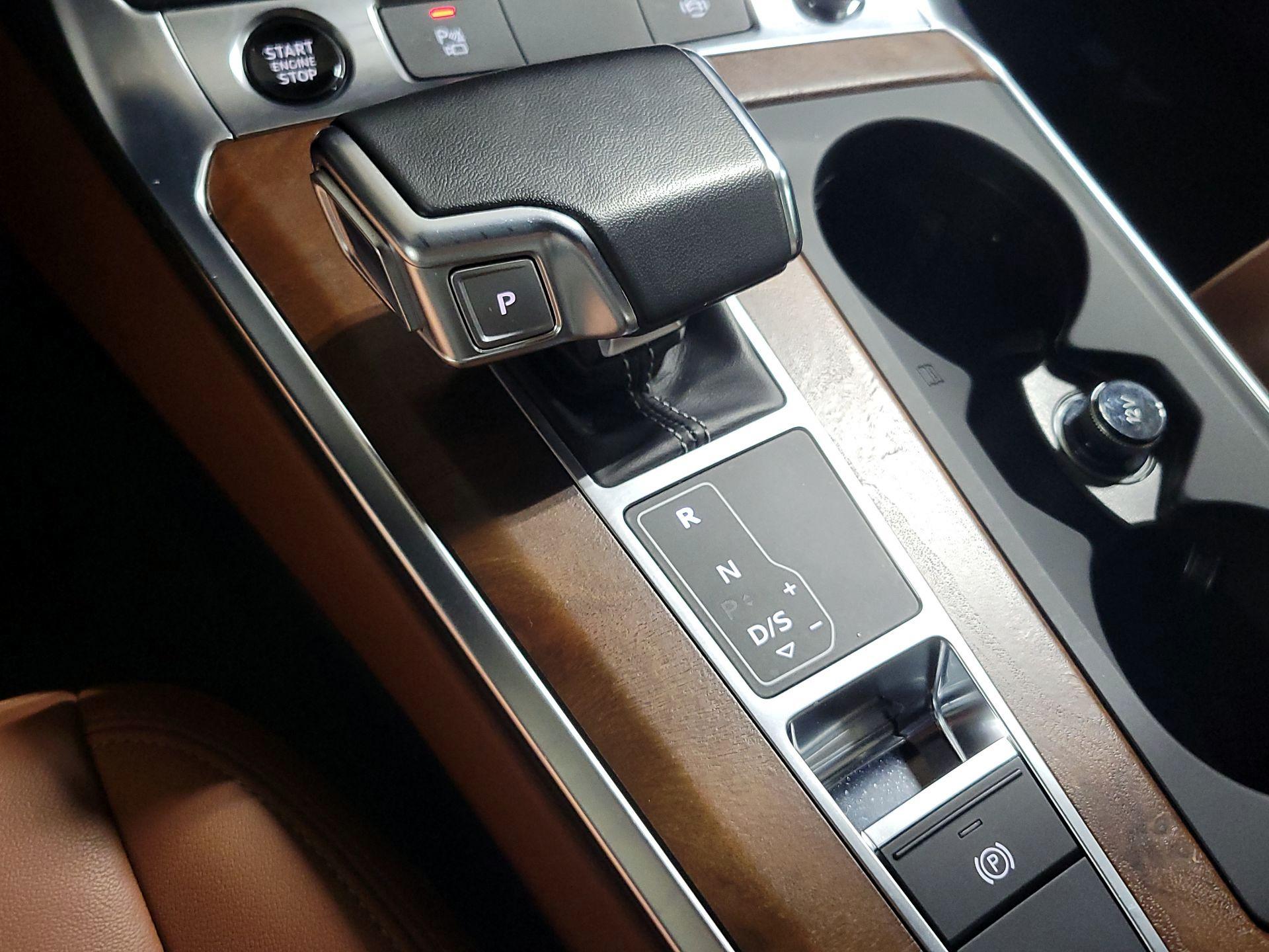 Thumbnail: 2022 Audi A6 - 18