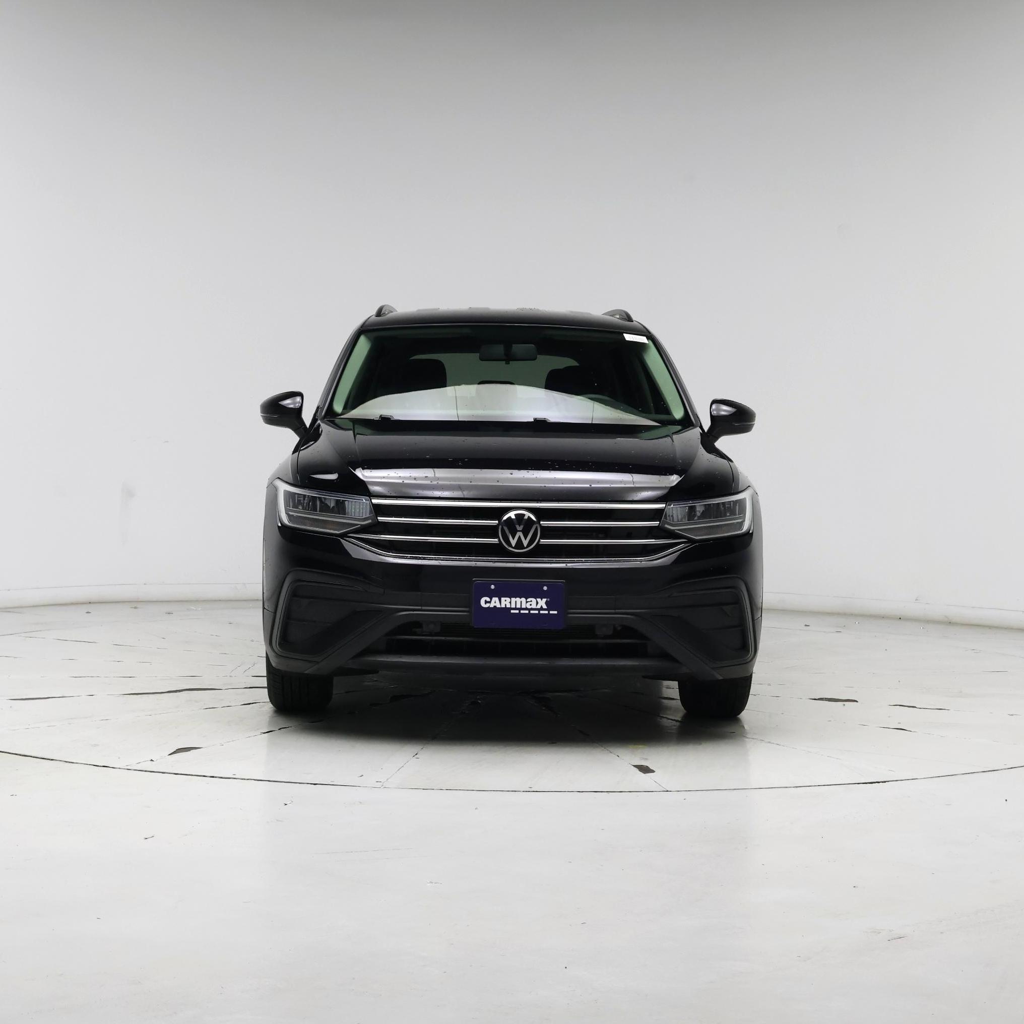 Thumbnail: 2022 Volkswagen Tiguan - 5