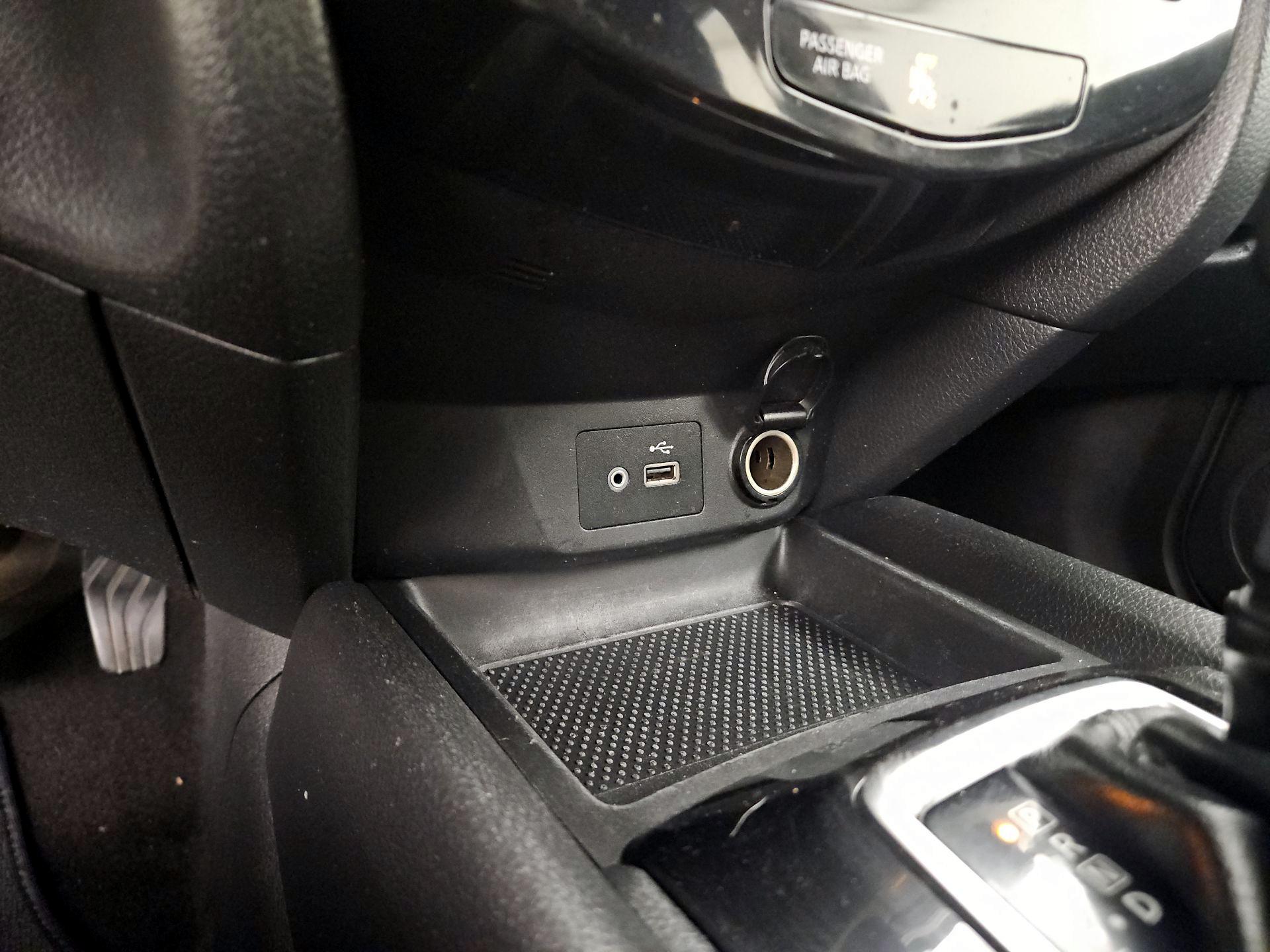 Thumbnail: 2018 Nissan Rogue - 18