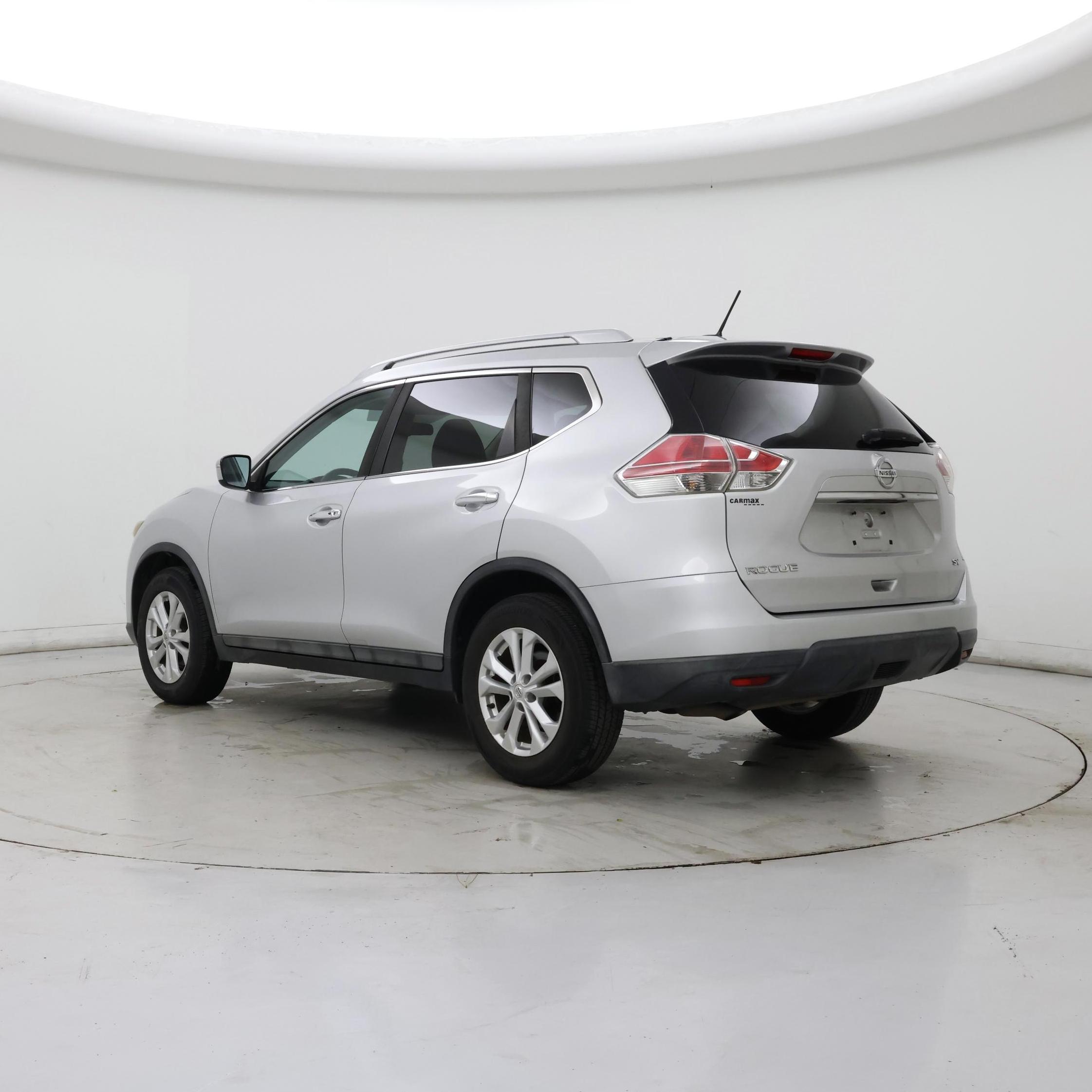 Thumbnail: 2016 Nissan Rogue - 2