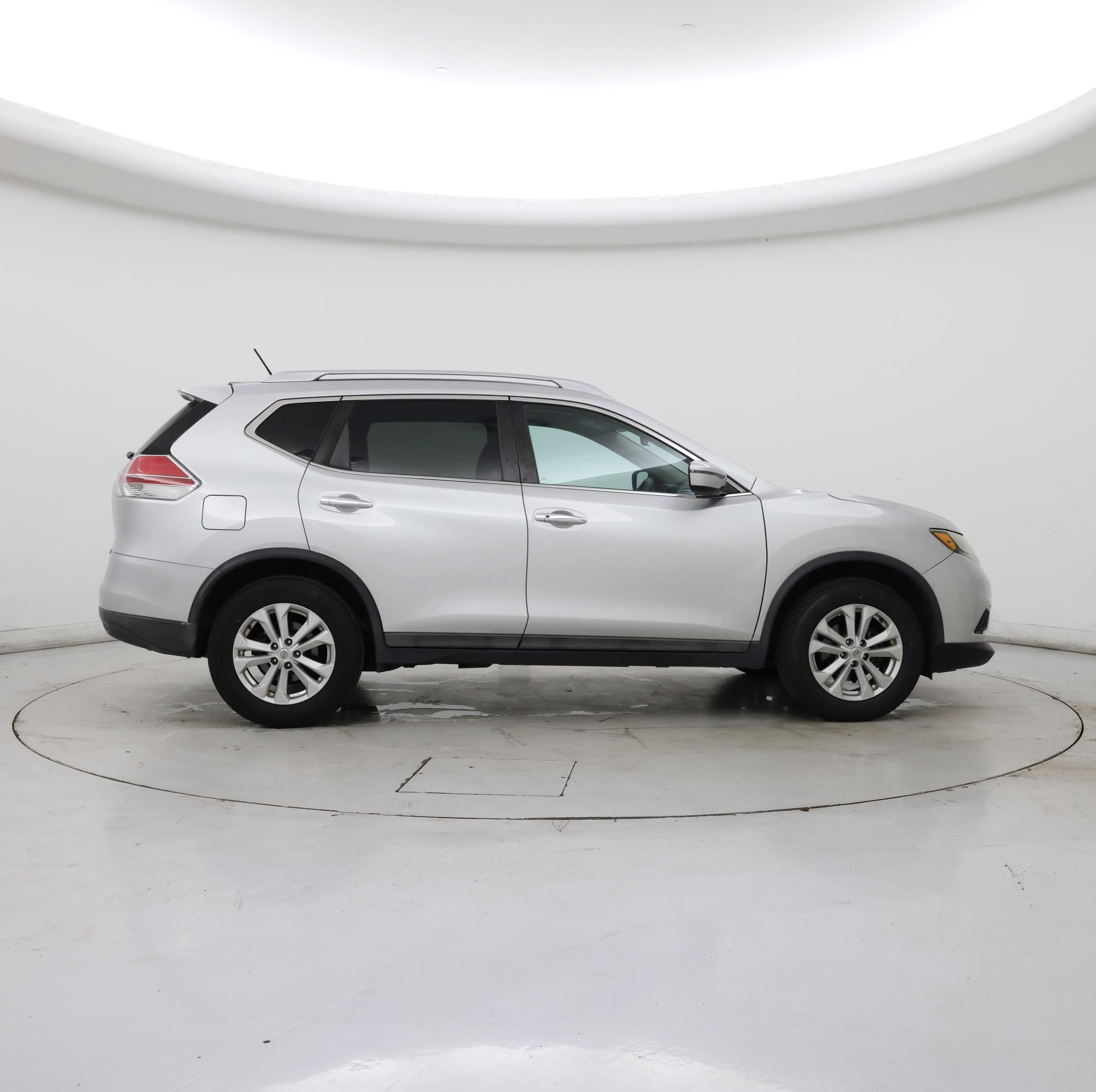 Thumbnail: 2016 Nissan Rogue - 7