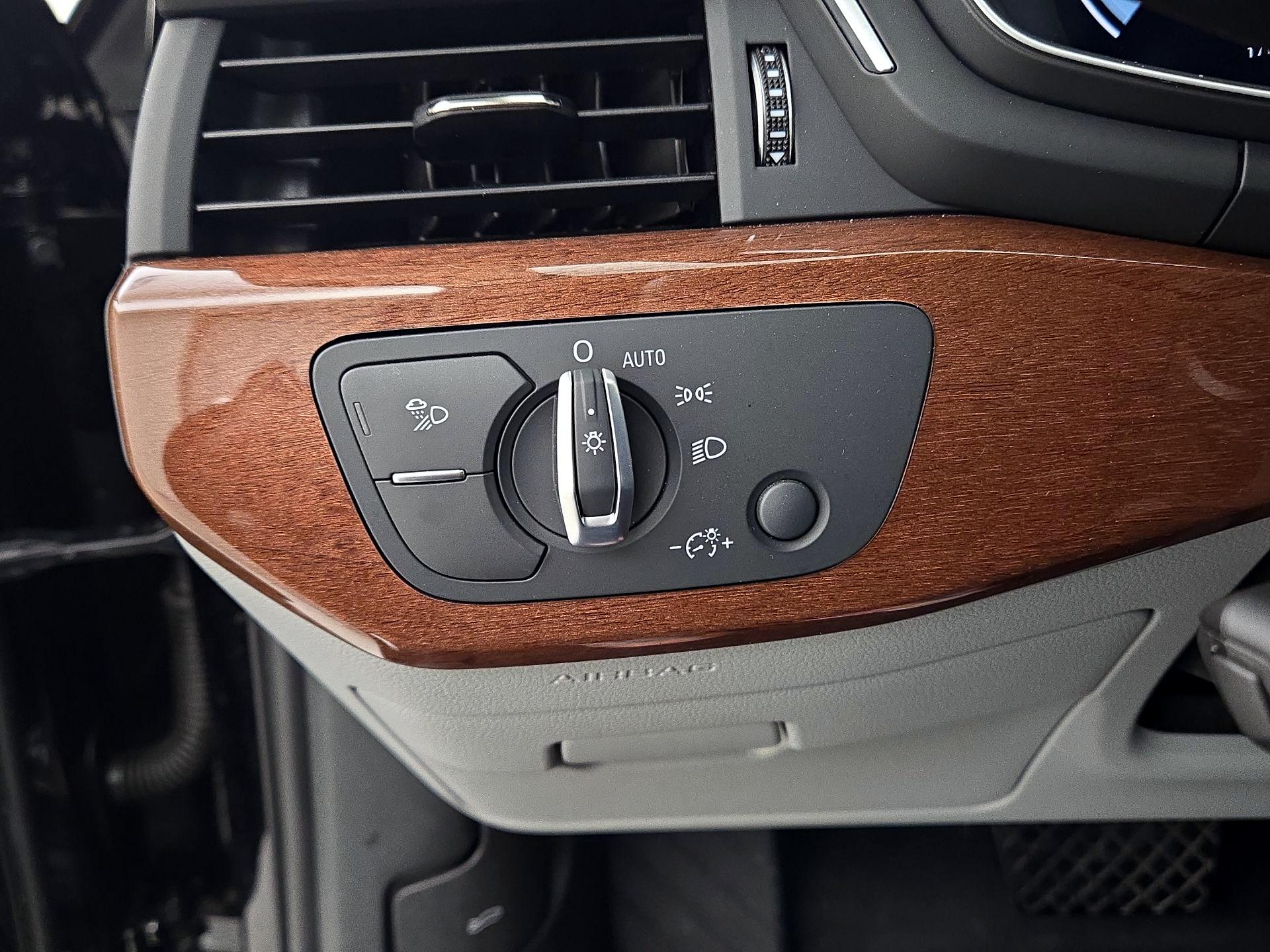 Thumbnail: 2022 Audi A4 - 13