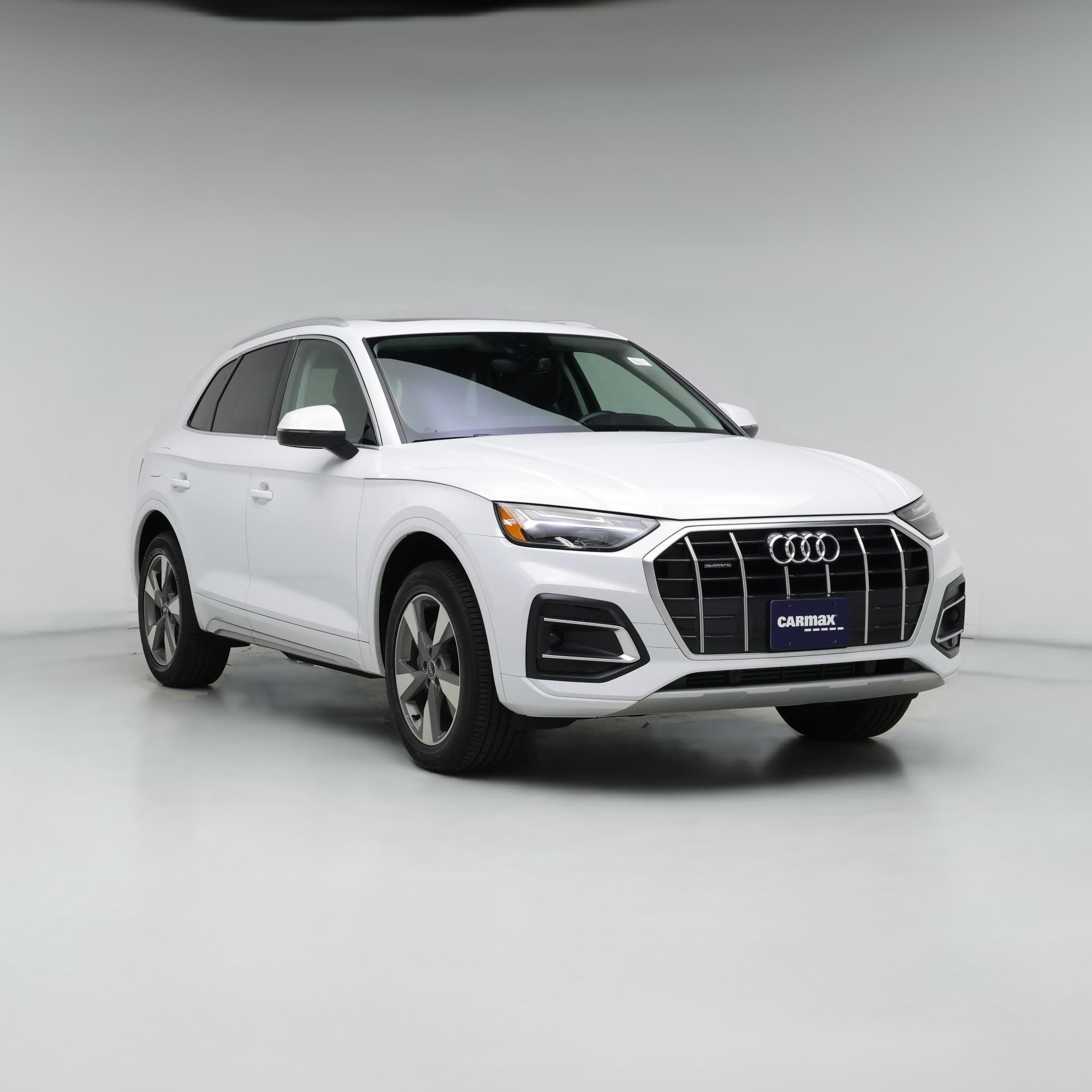 Thumbnail: 2022 Audi Q5 - 1