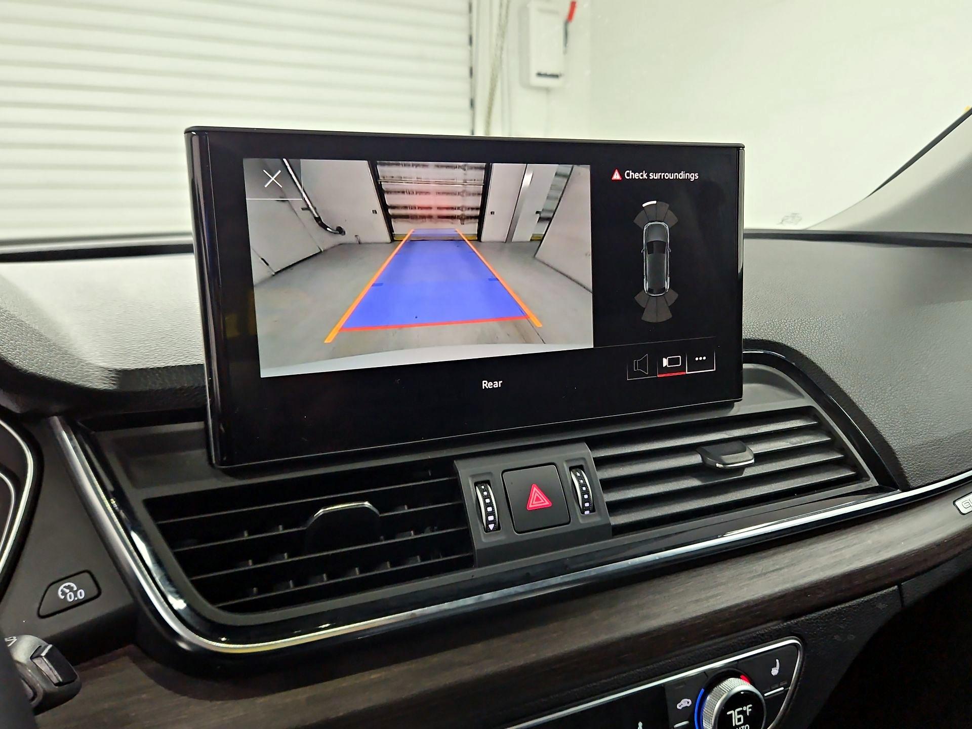 Thumbnail: 2022 Audi Q5 - 14