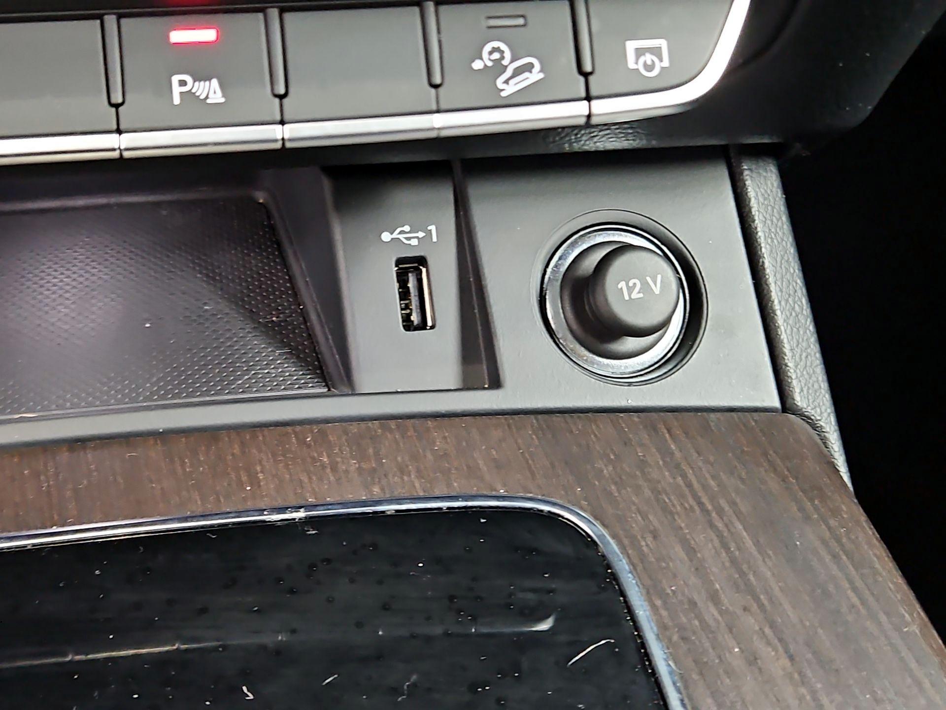 Thumbnail: 2022 Audi Q5 - 18