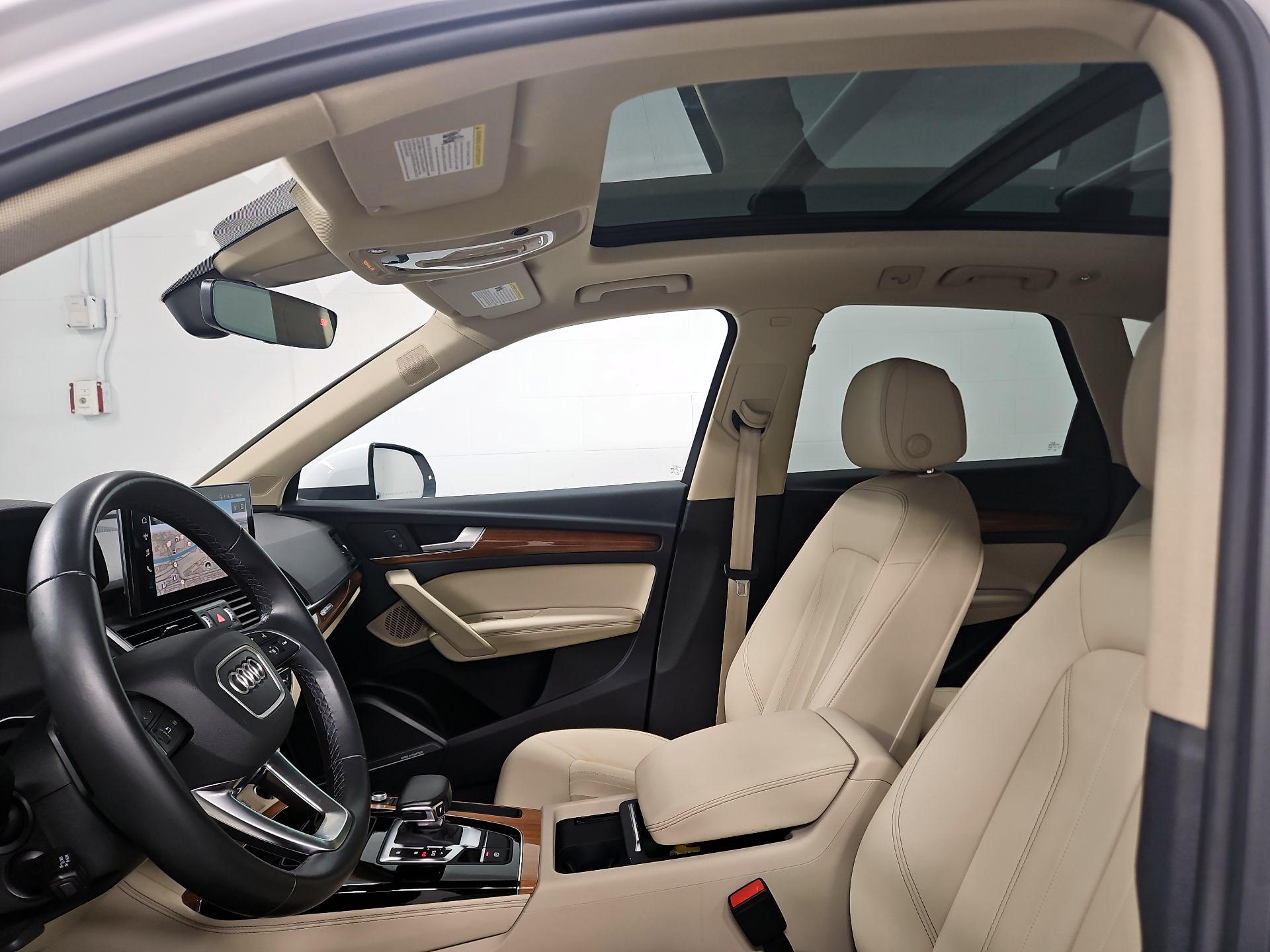 Thumbnail: 2022 Audi Q5 - 20