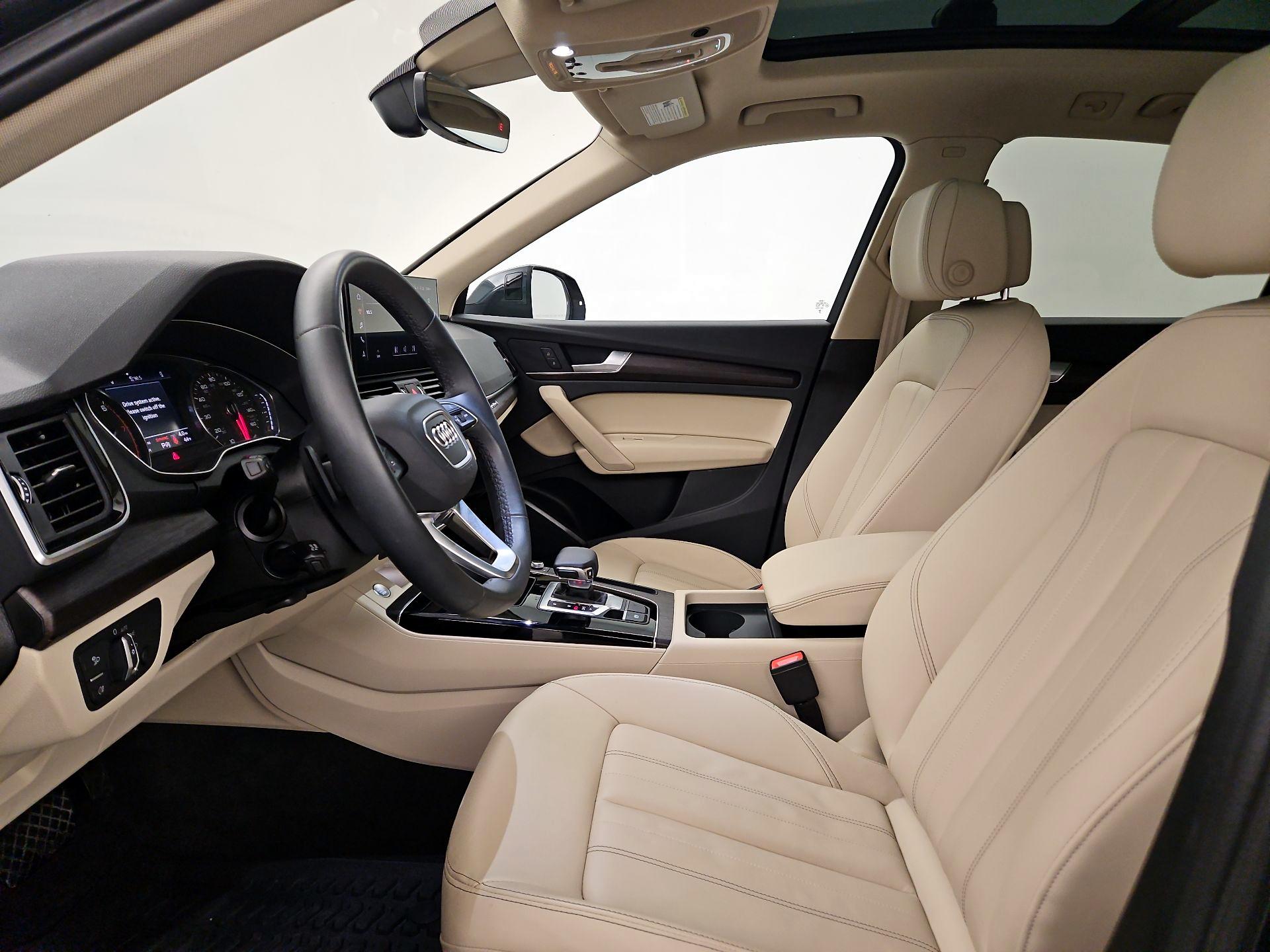 Thumbnail: 2024 Audi Q5 - 11