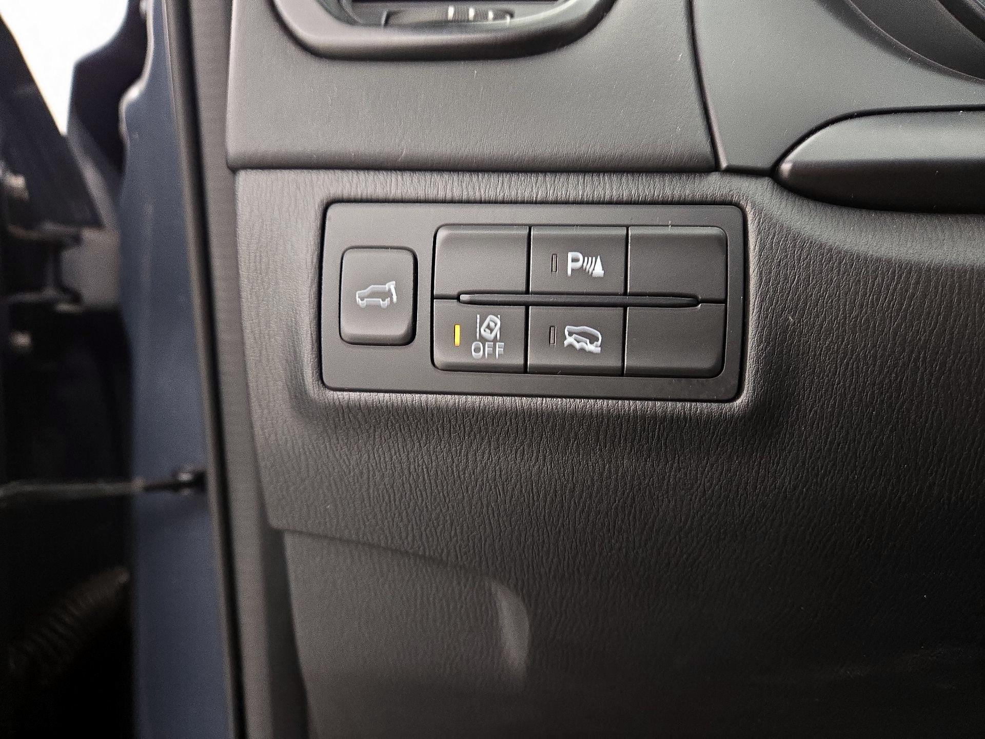 Thumbnail: 2022 Mazda CX-9 - 13