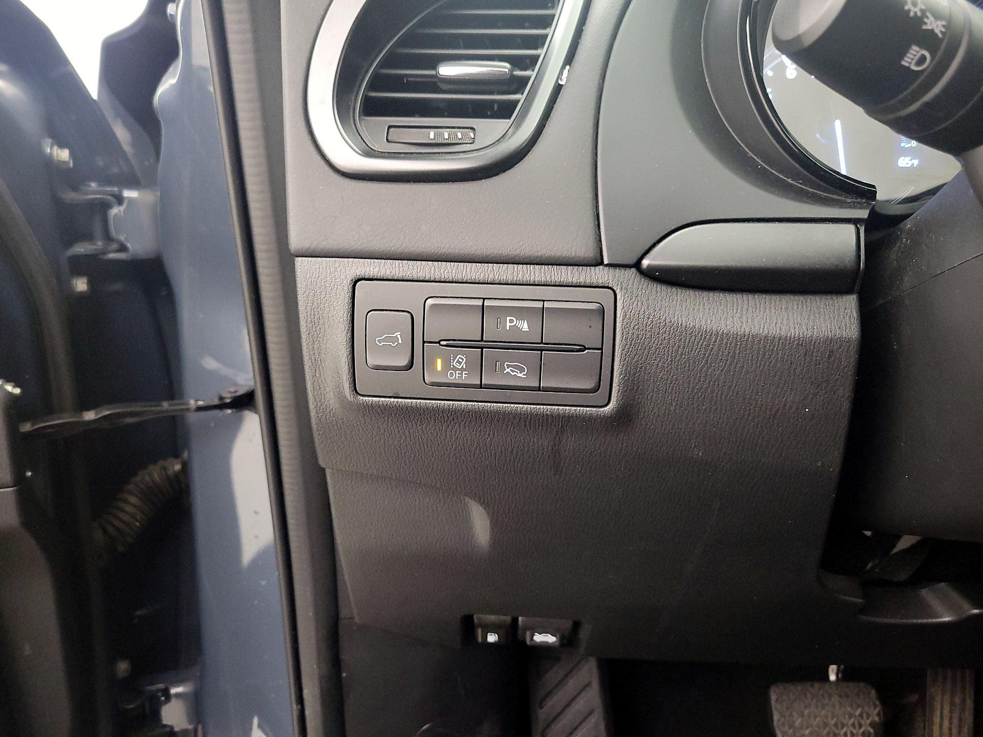 Thumbnail: 2023 Mazda CX-9 - 13