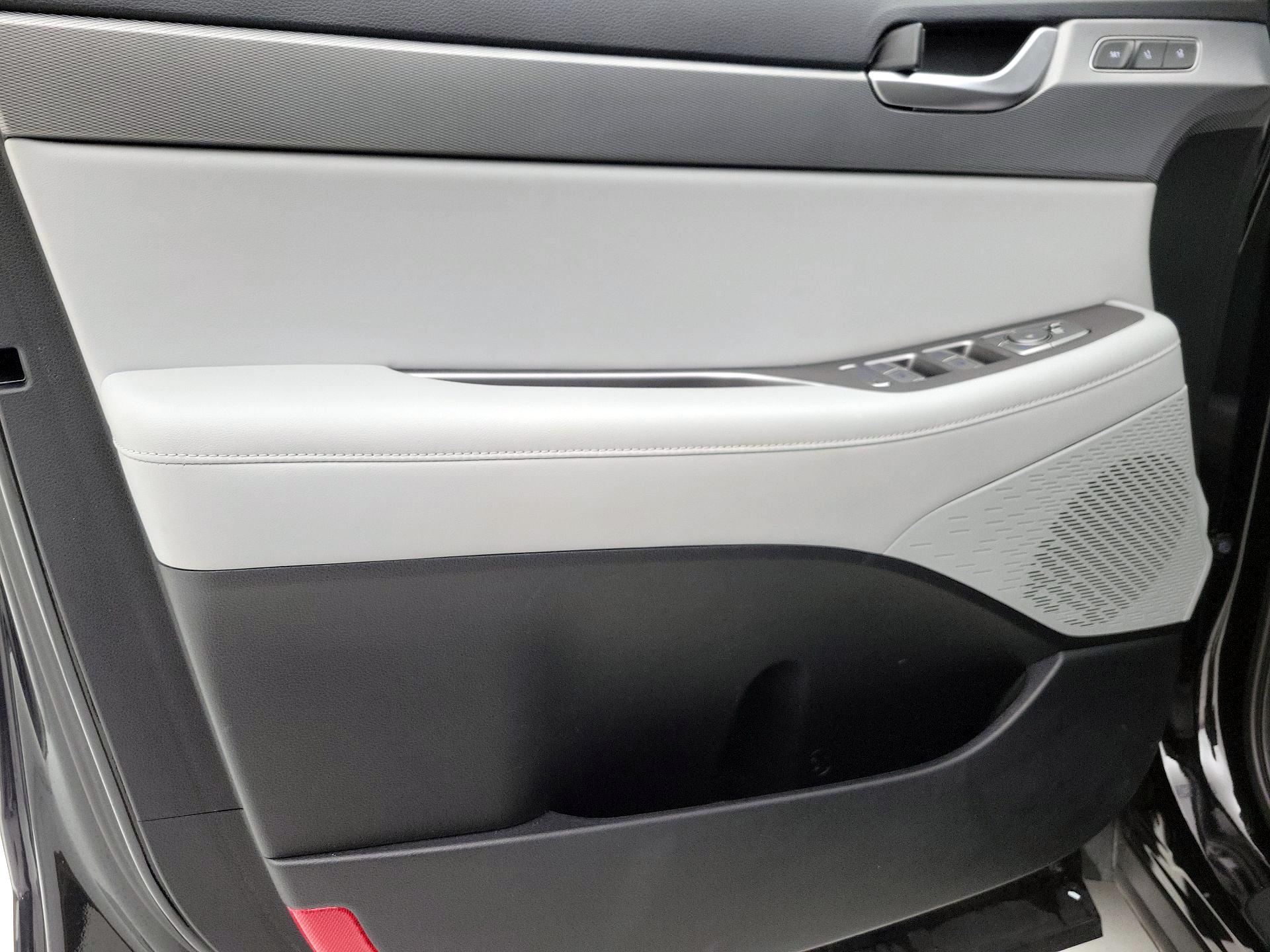 Thumbnail: 2022 Hyundai Palisade - 12