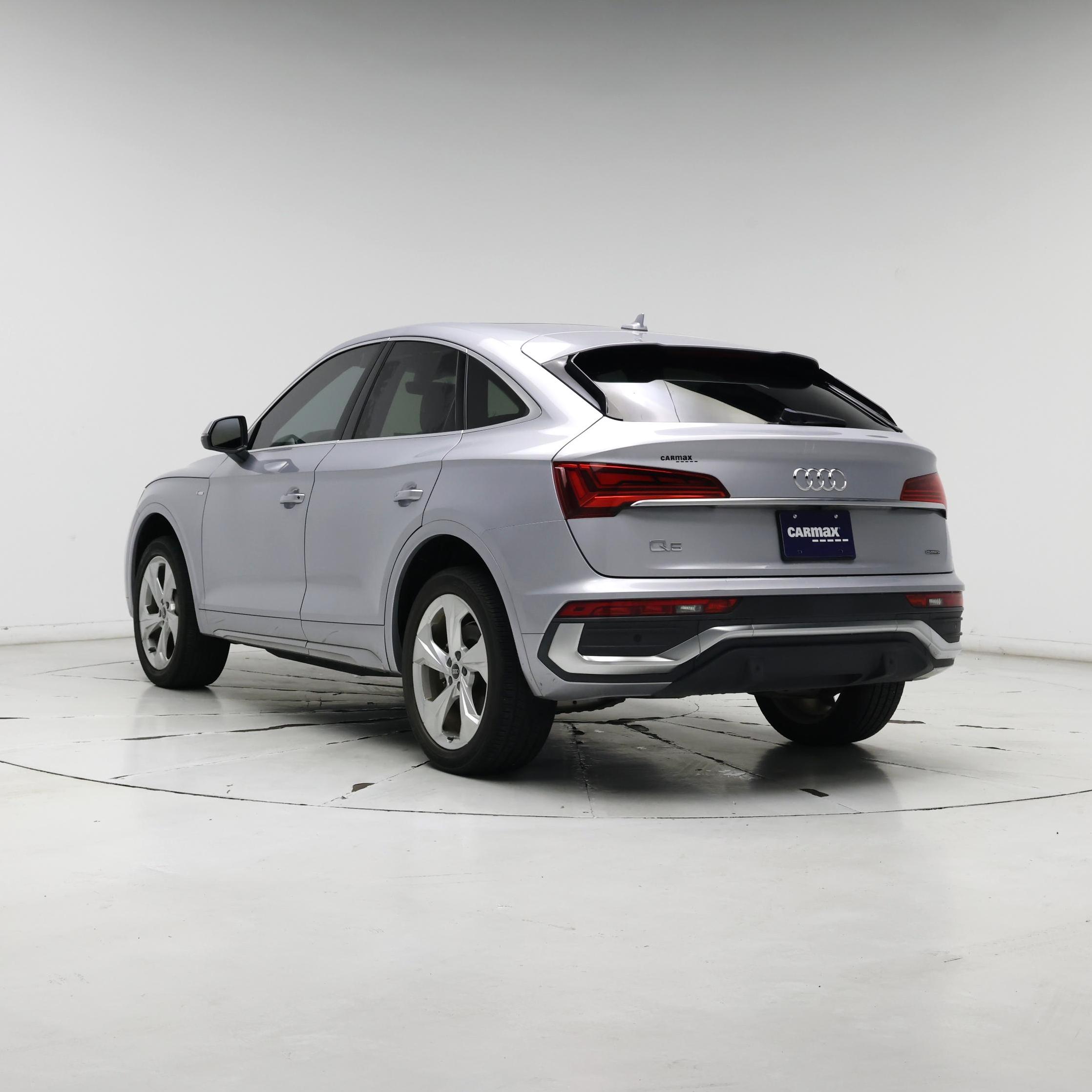 Thumbnail: 2022 Audi Q5 - 2