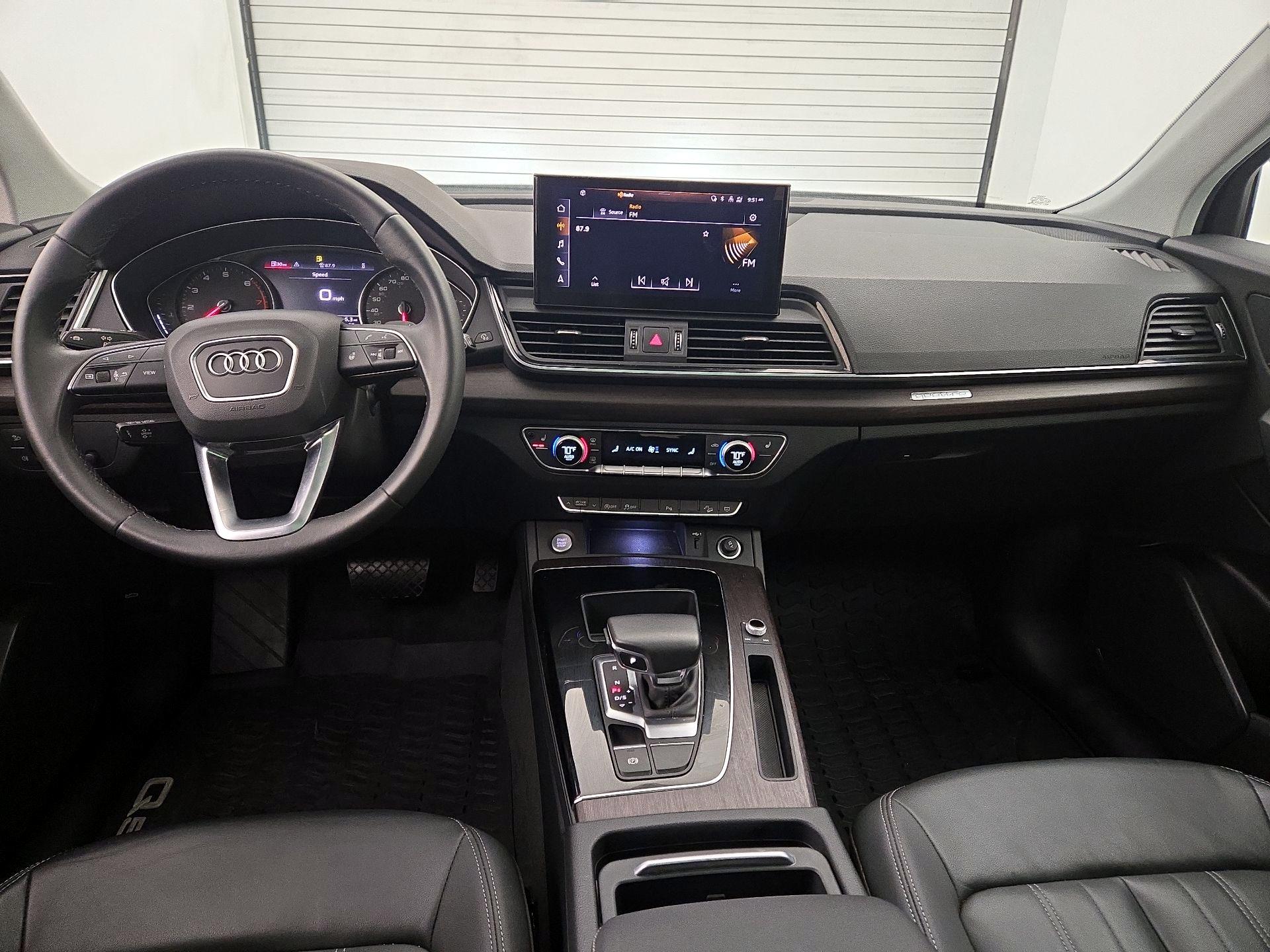 Thumbnail: 2022 Audi Q5 - 9