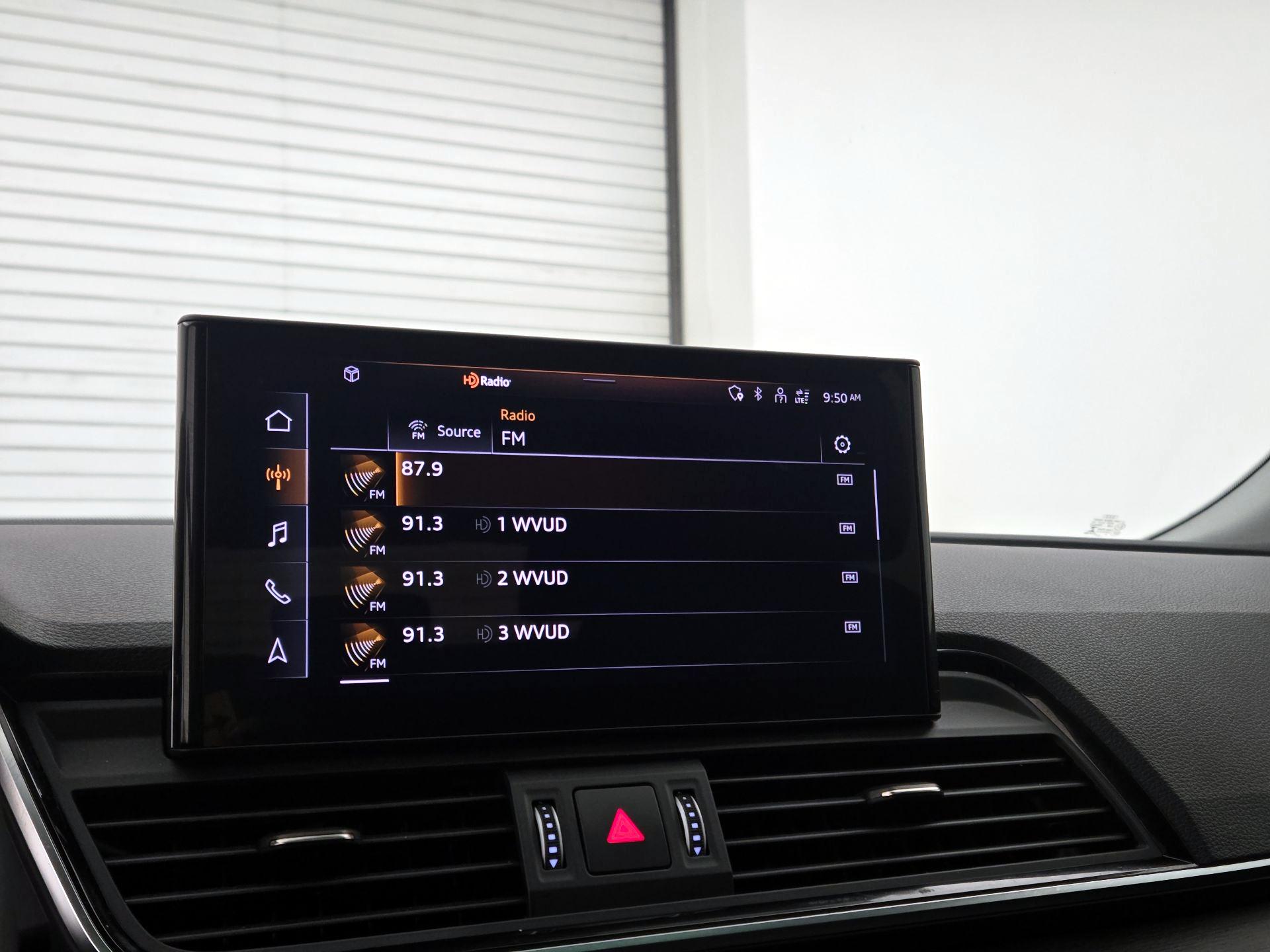 Thumbnail: 2022 Audi Q5 - 15