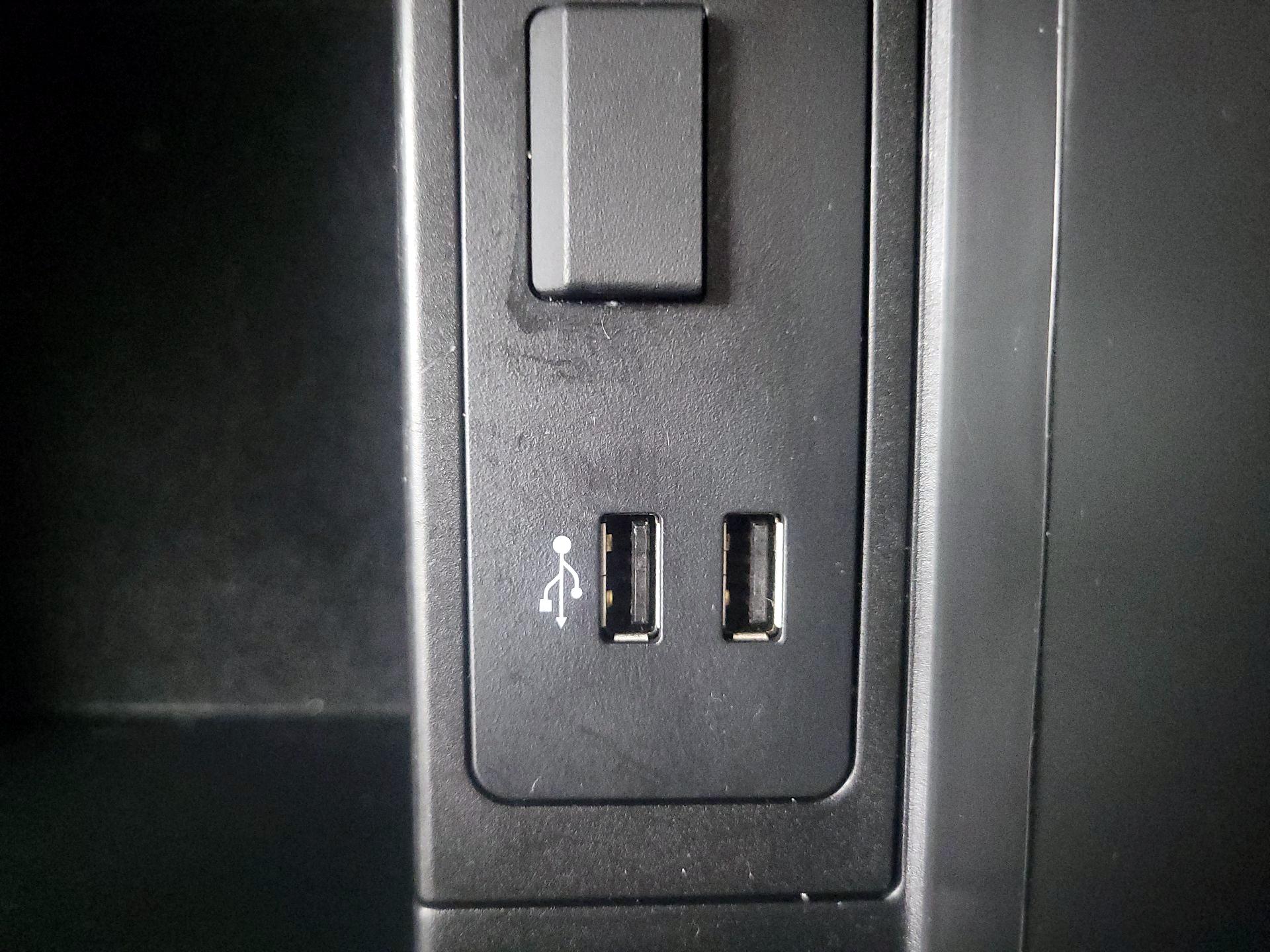 Thumbnail: 2022 Mazda CX-9 - 18