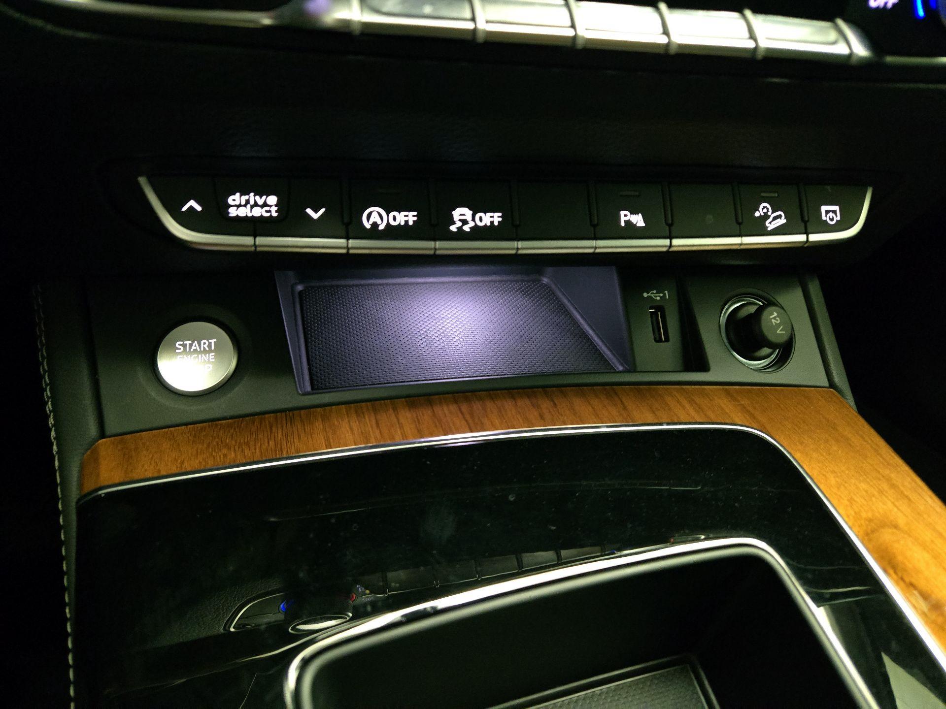 Thumbnail: 2023 Audi Q5 - 18