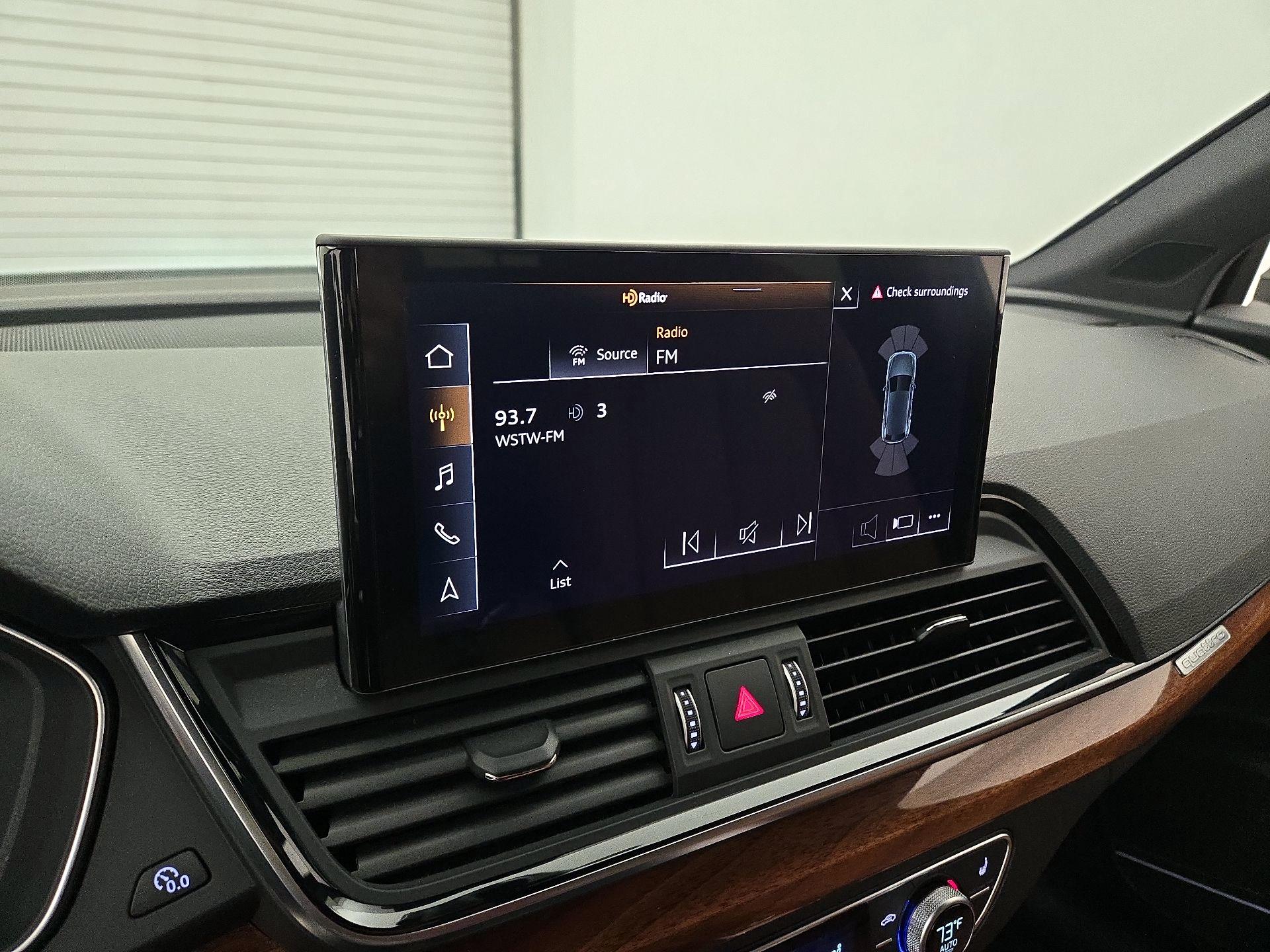 Thumbnail: 2023 Audi Q5 - 15