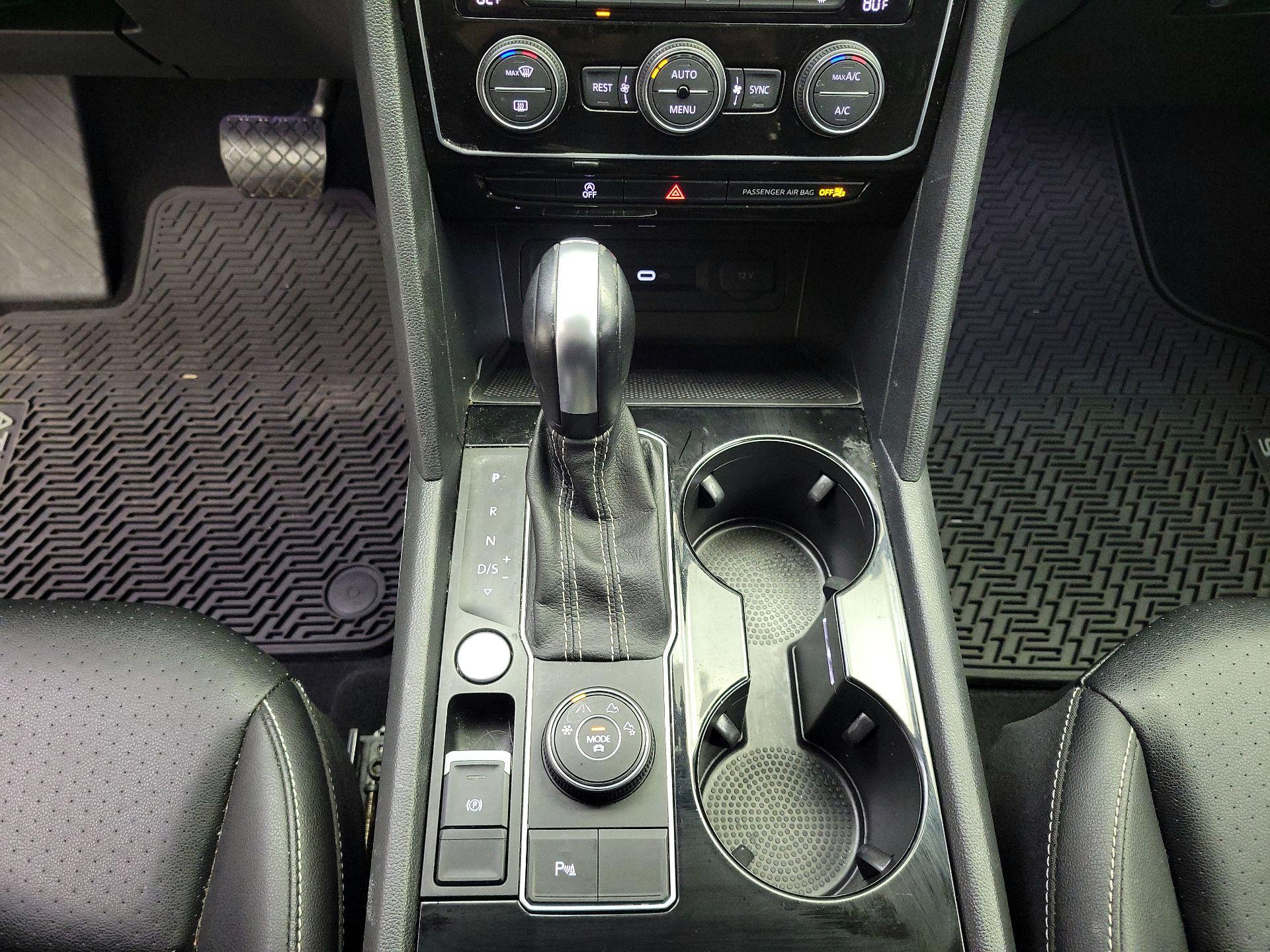 Thumbnail: 2023 Volkswagen Atlas - 15