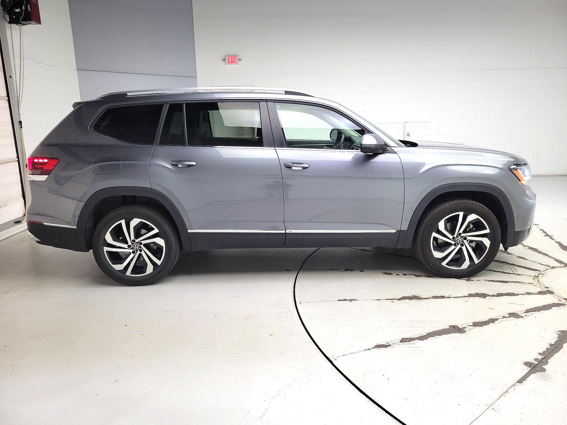 Thumbnail: 2023 Volkswagen Atlas - 4