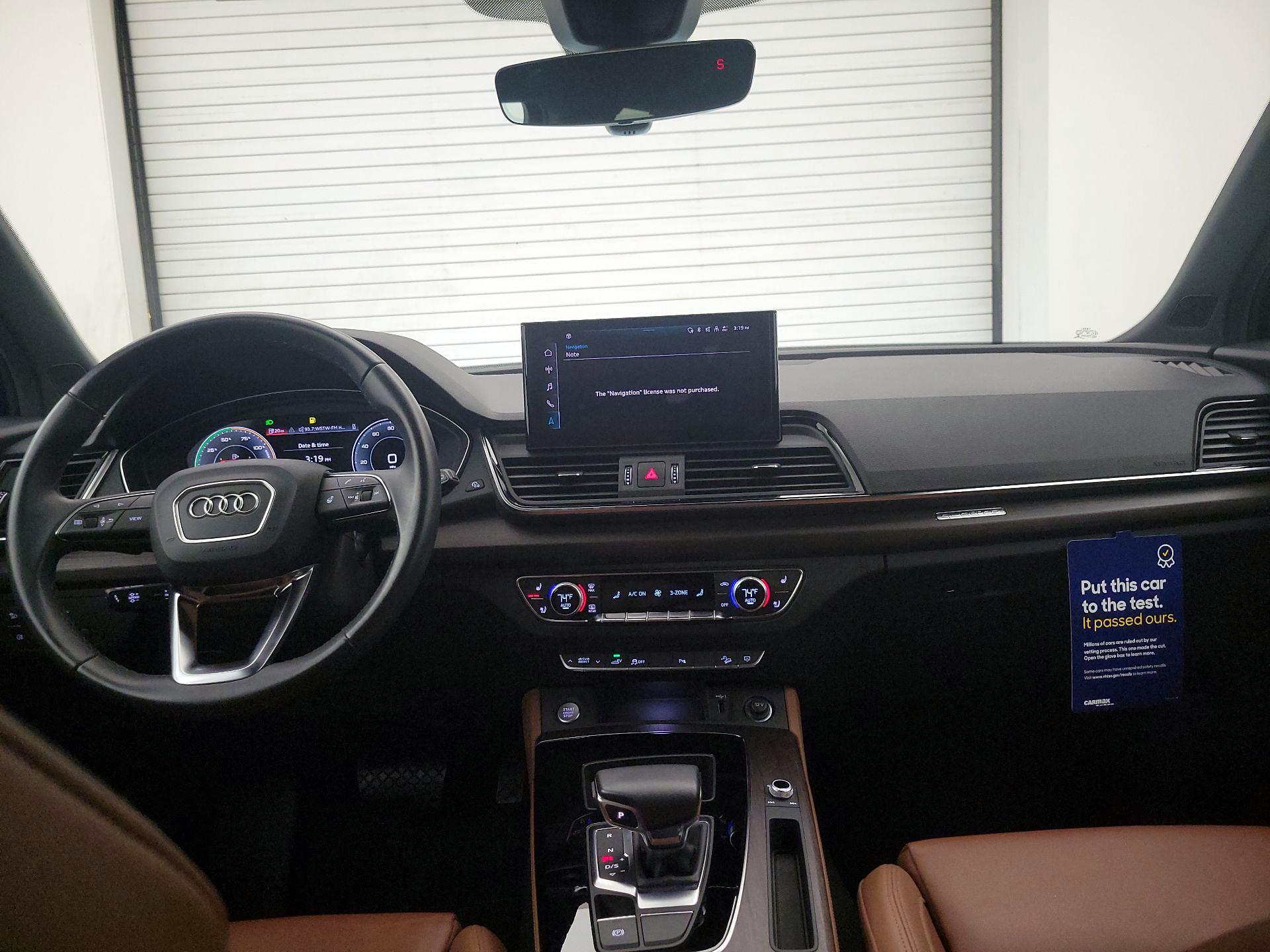 Thumbnail: 2023 Audi Q5 - 9