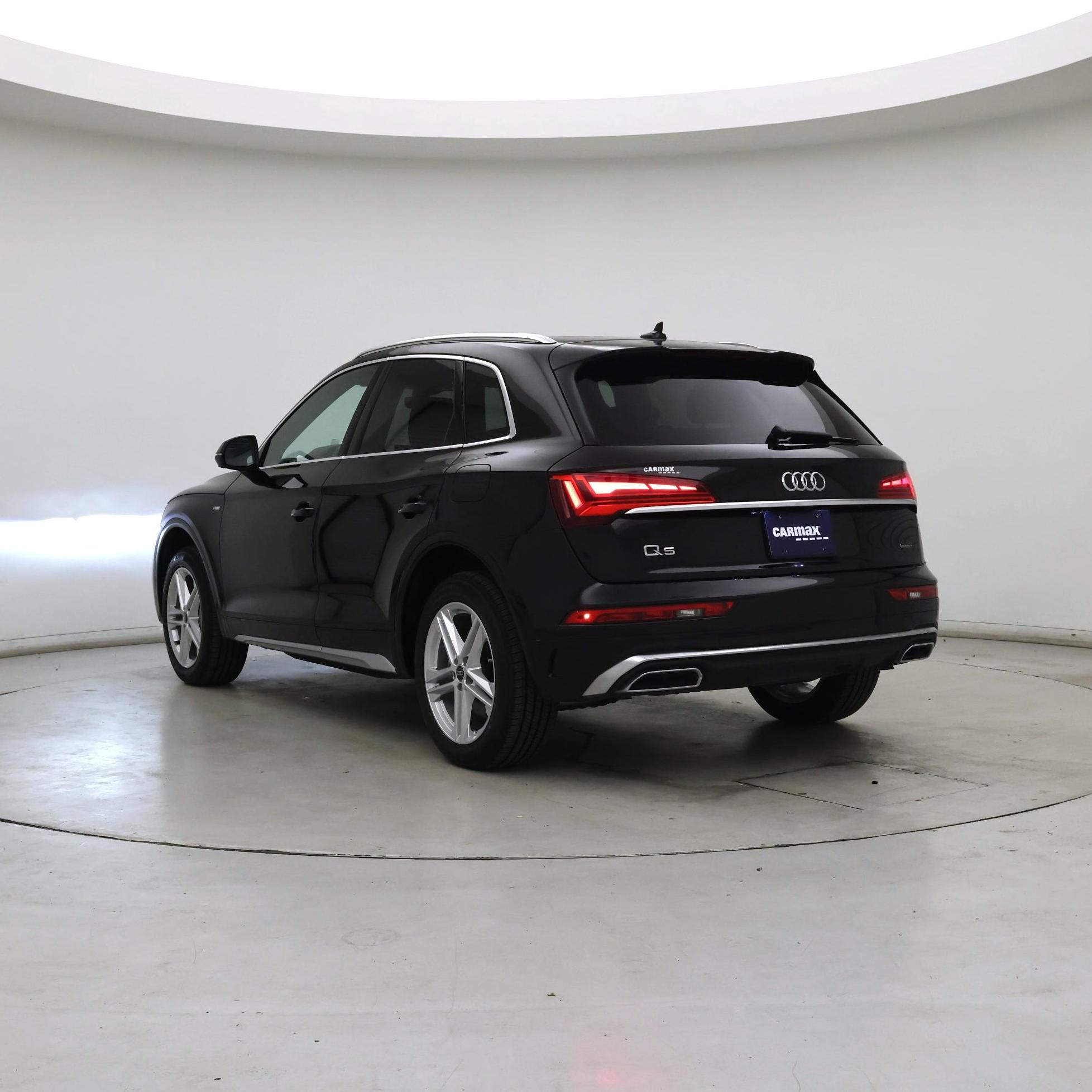 Thumbnail: 2023 Audi Q5 - 2