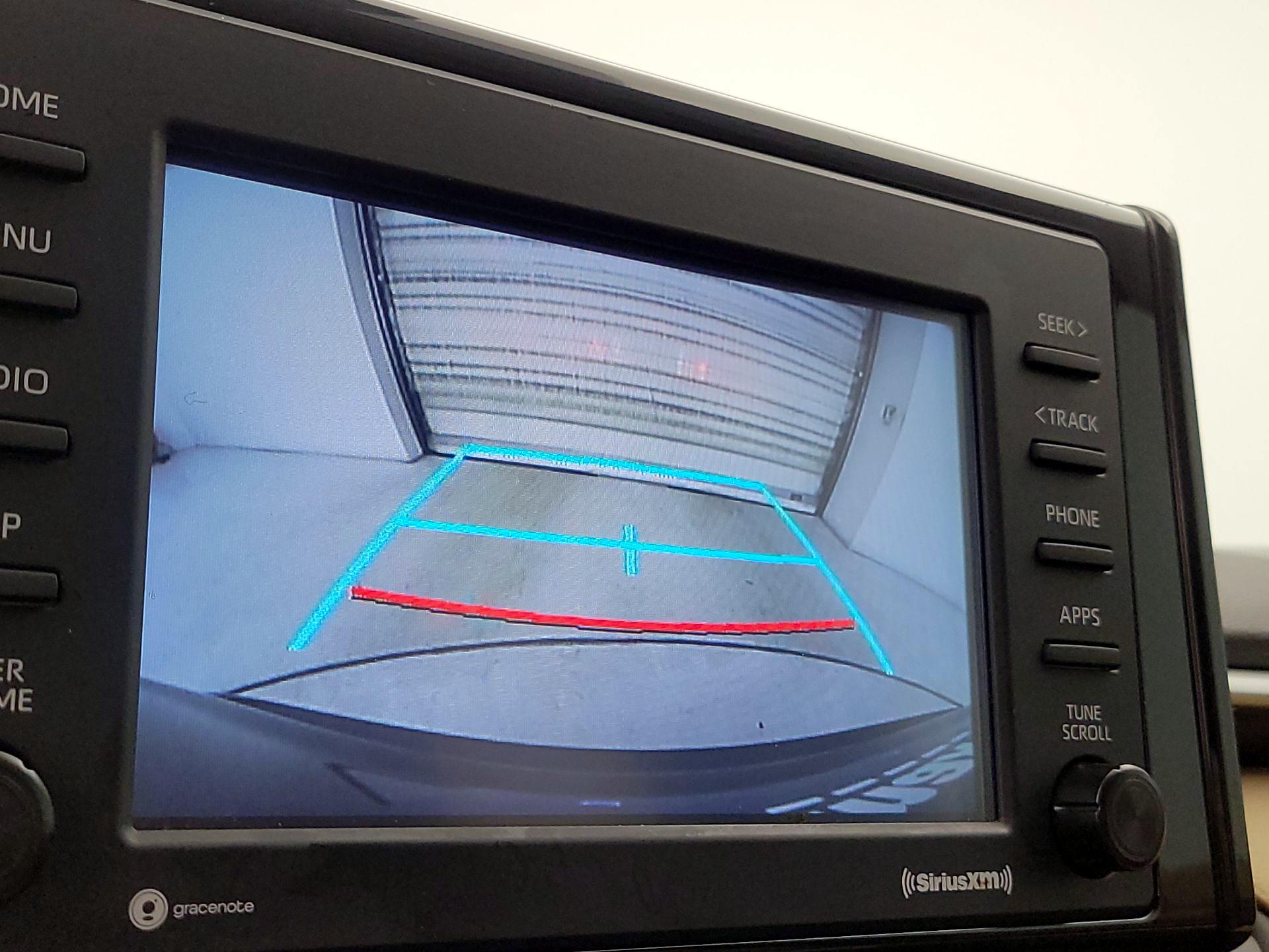 Thumbnail: 2022 Toyota RAV4 - 14