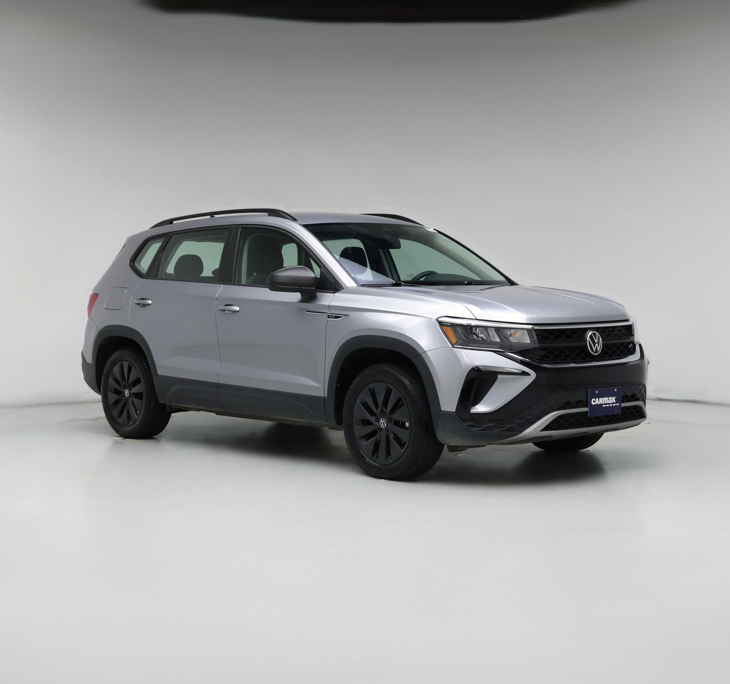 Thumbnail: 2022 Volkswagen Taos - 1