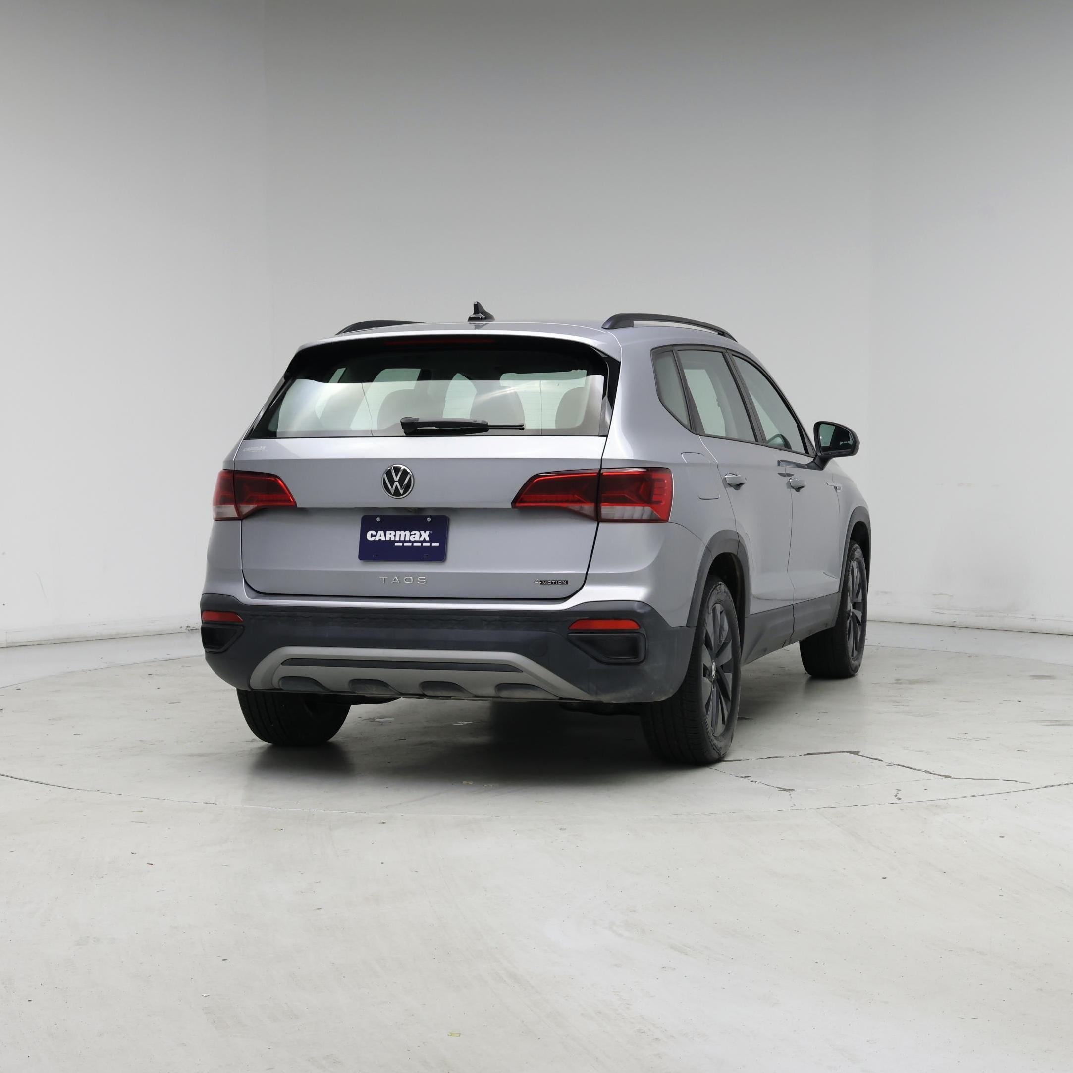 Thumbnail: 2022 Volkswagen Taos - 8