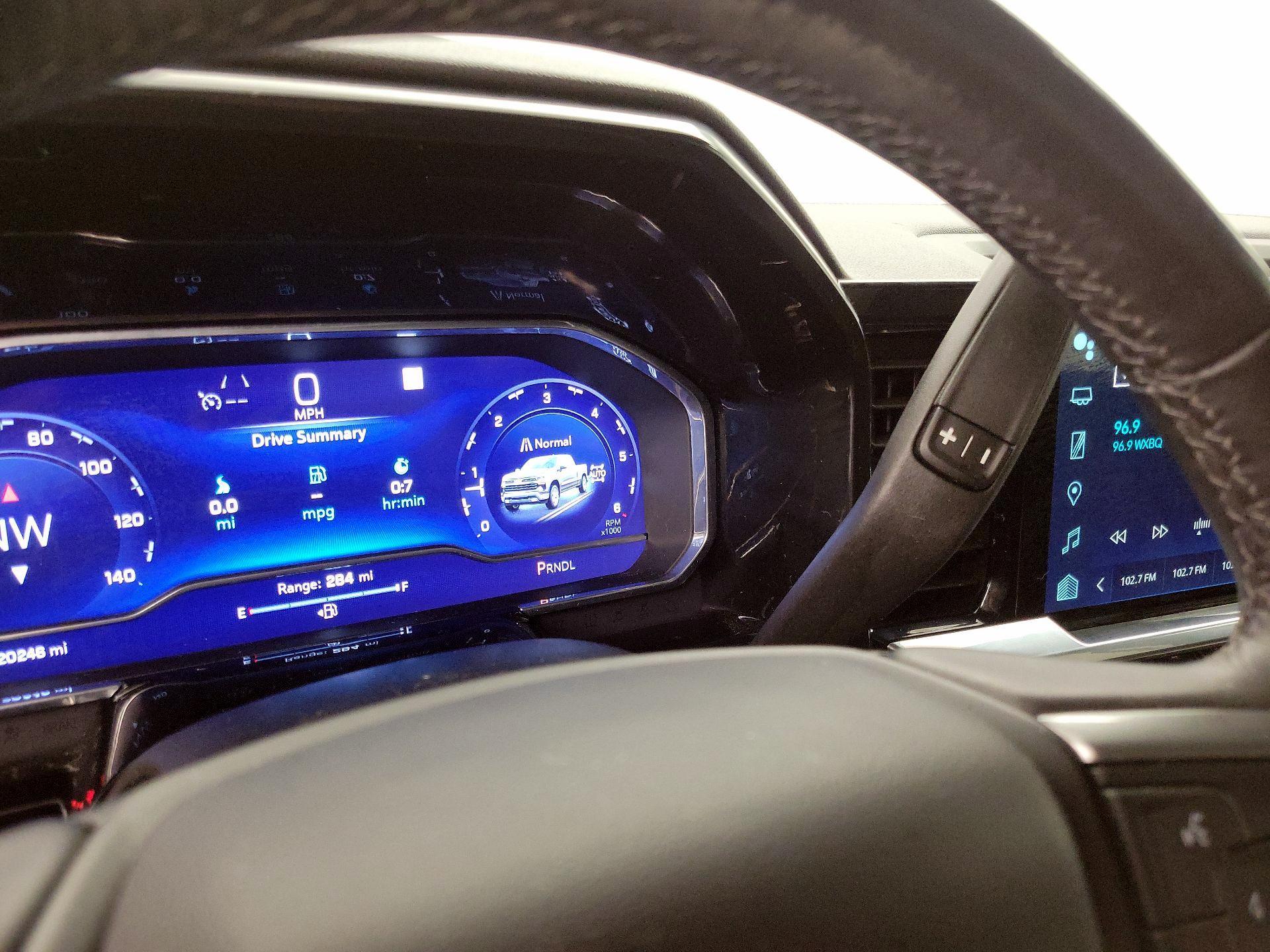 Thumbnail: 2022 Chevrolet Silverado 1500 - 17