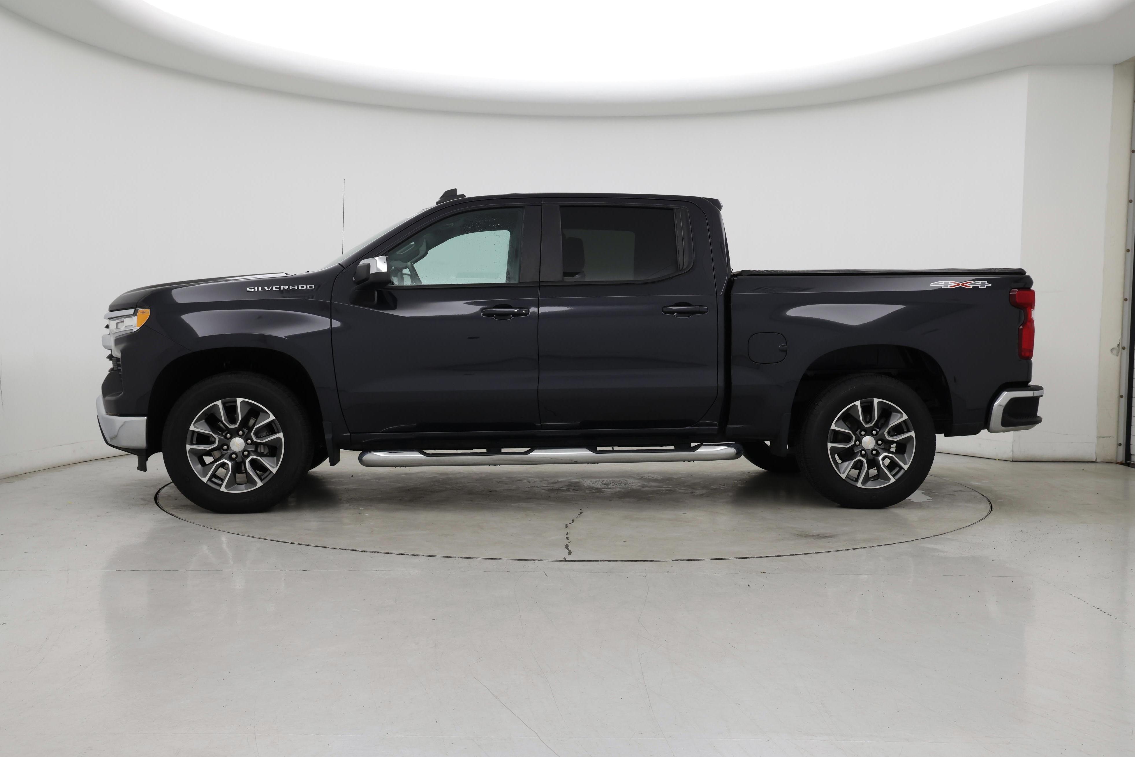 Thumbnail: 2022 Chevrolet Silverado 1500 - 3