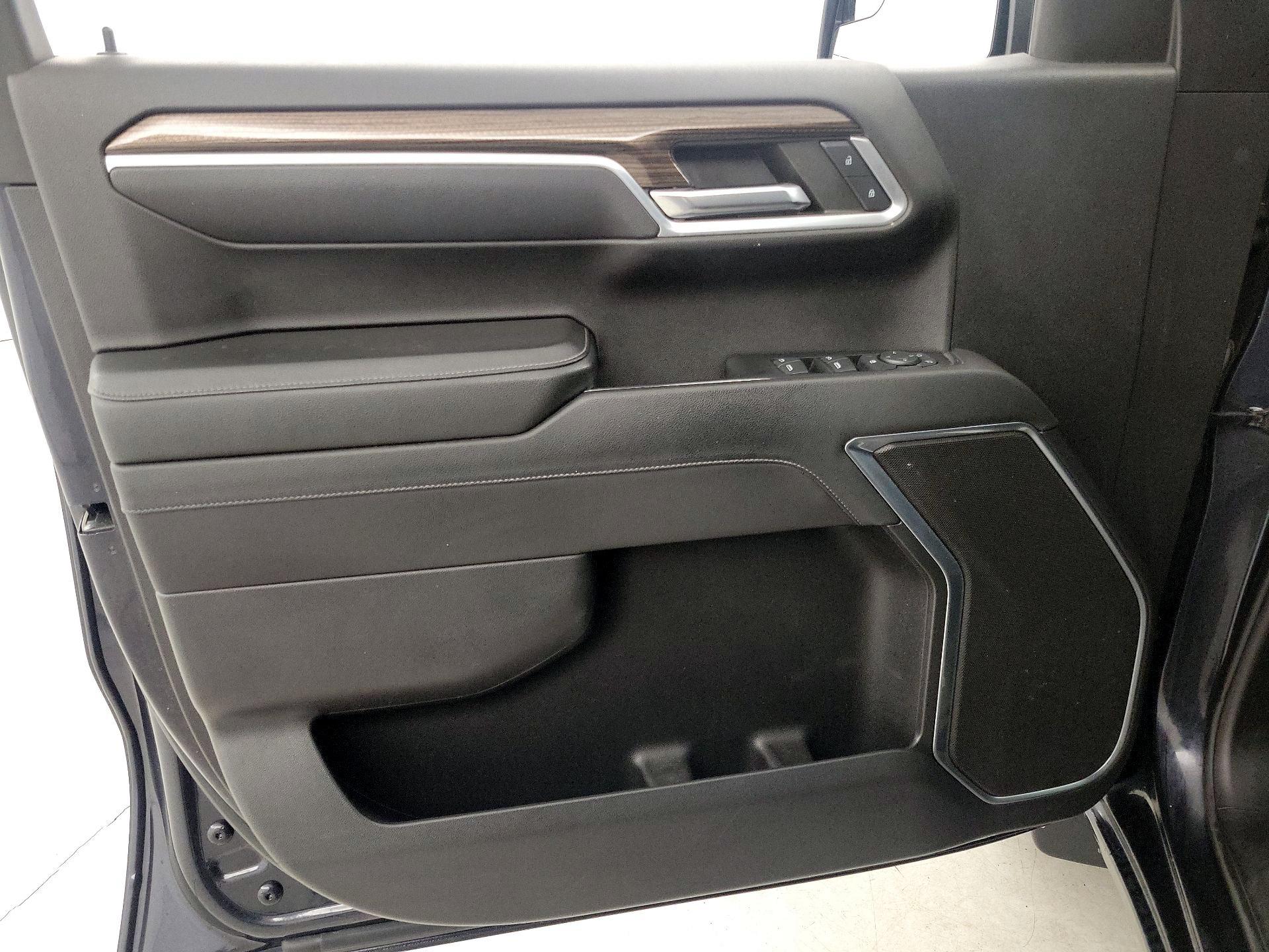 Thumbnail: 2022 Chevrolet Silverado 1500 - 12