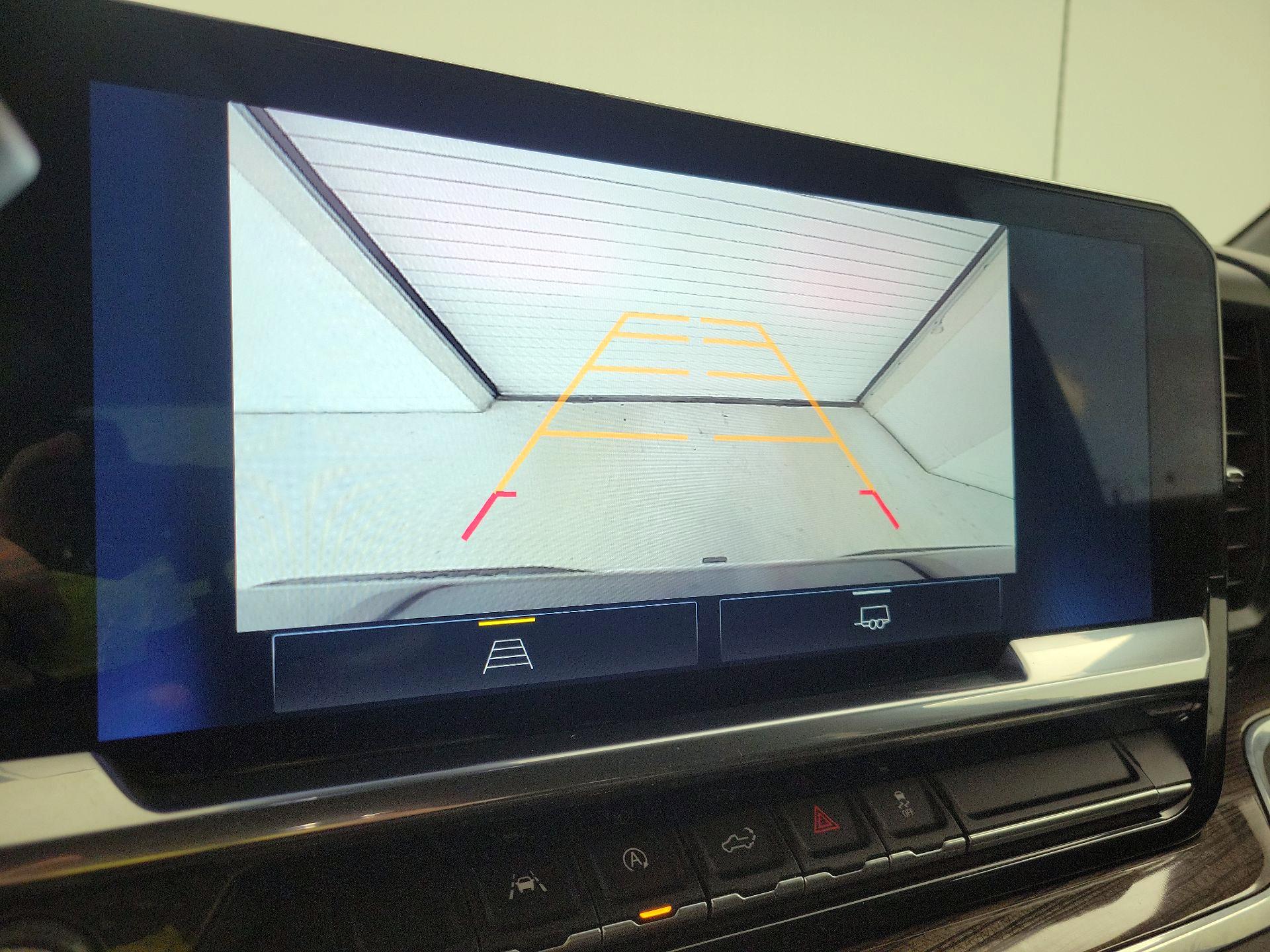 Thumbnail: 2022 Chevrolet Silverado 1500 - 14