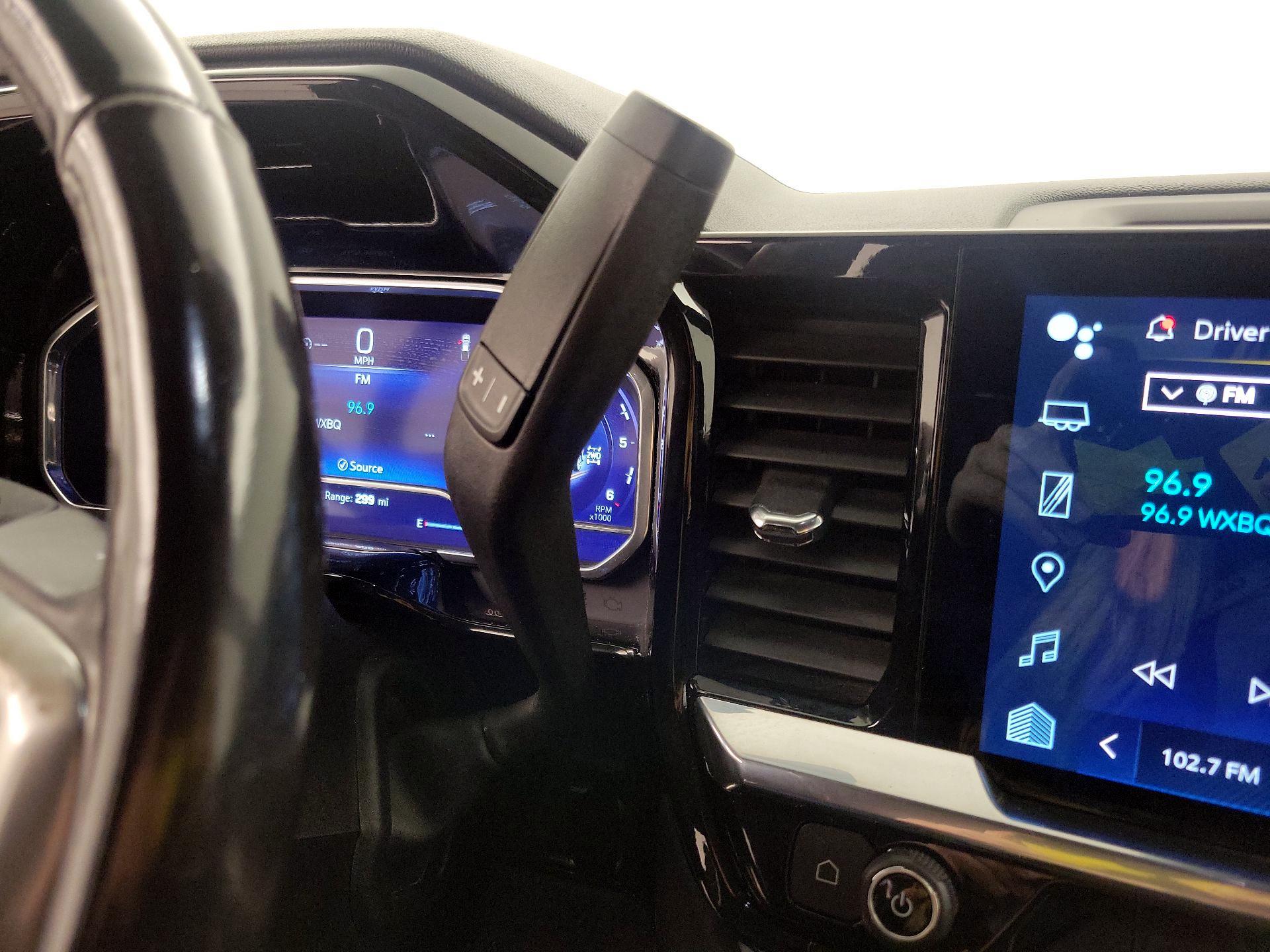 Thumbnail: 2022 Chevrolet Silverado 1500 - 17