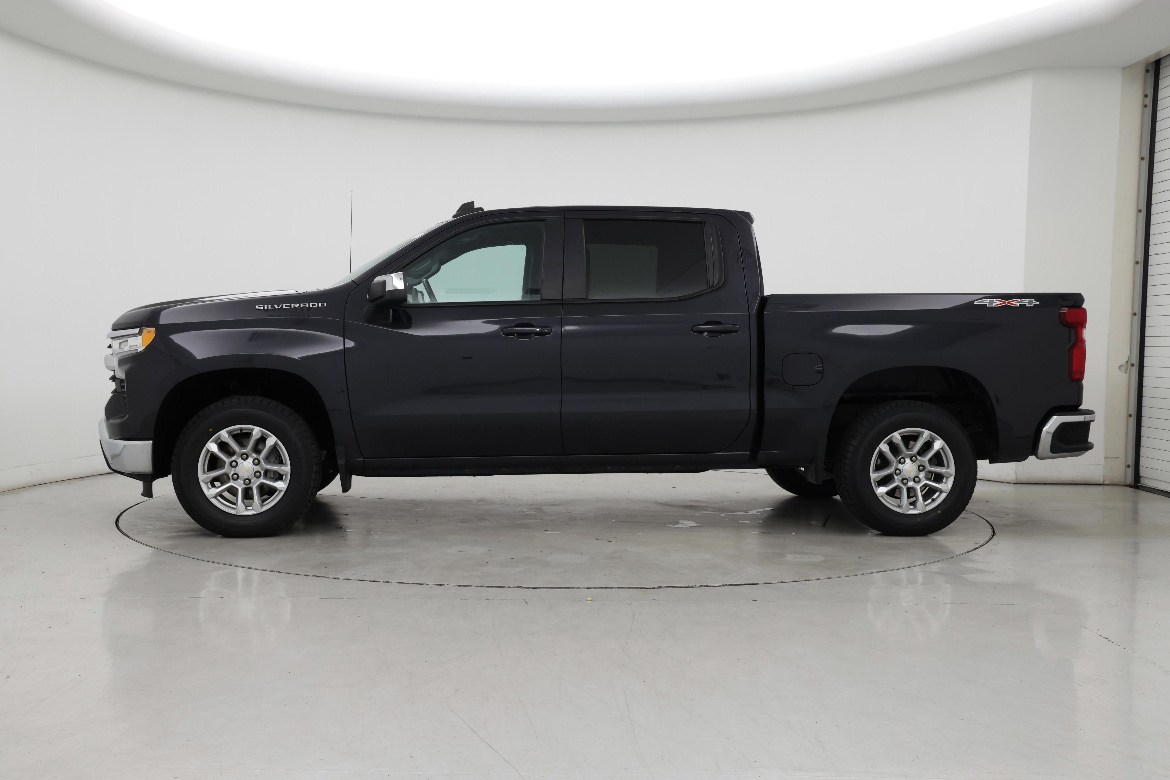 Thumbnail: 2022 Chevrolet Silverado 1500 - 3