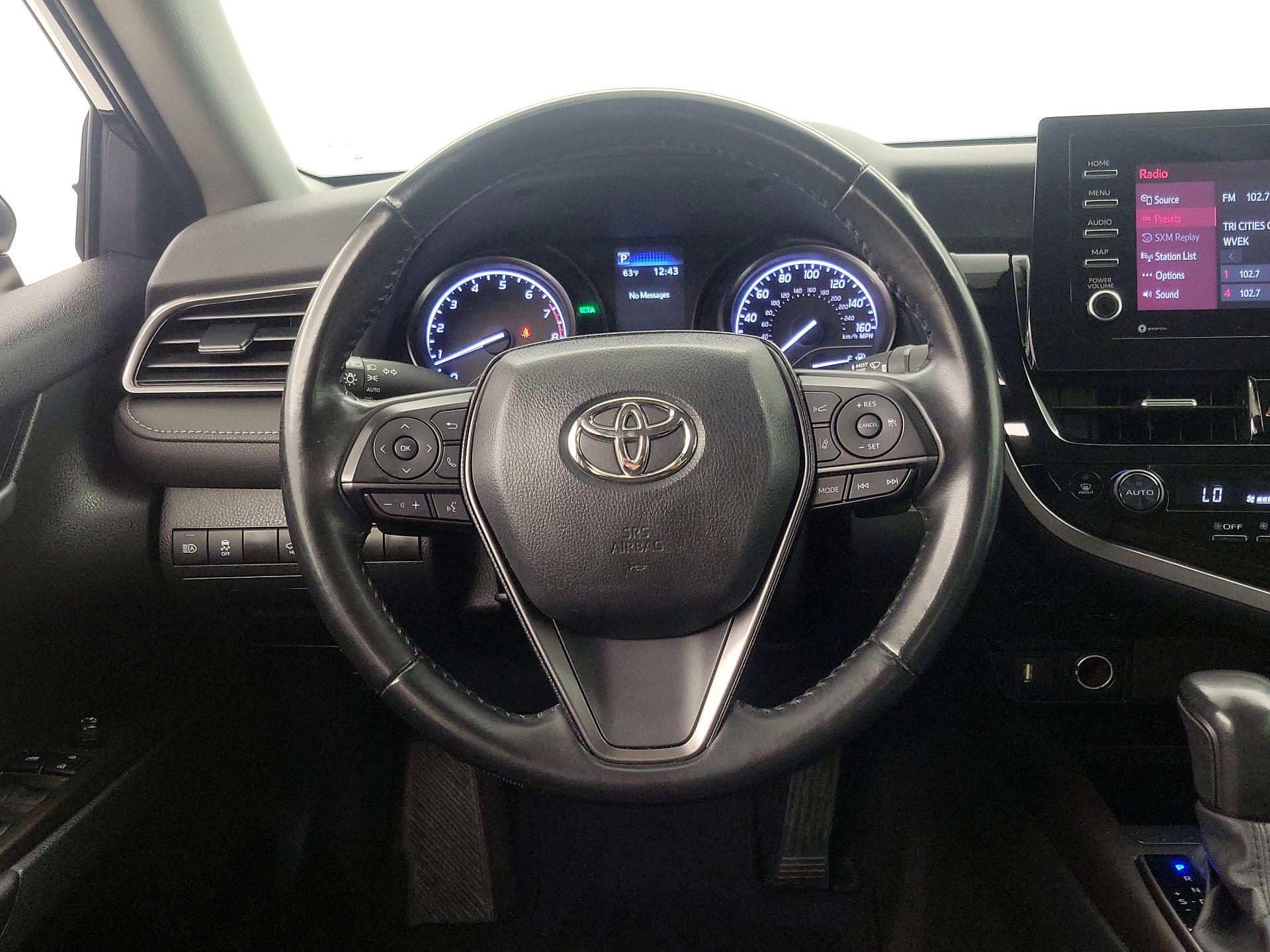 Thumbnail: 2023 Toyota Camry - 10