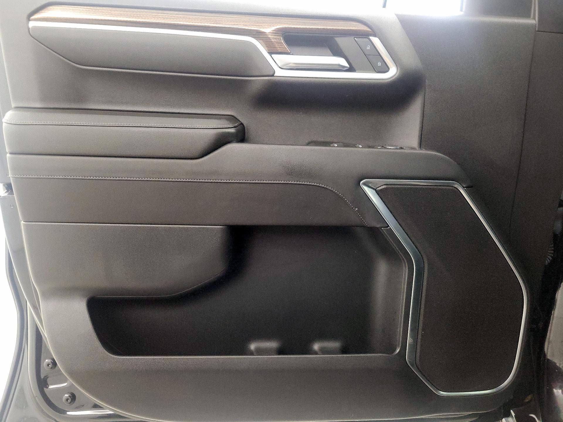 Thumbnail: 2022 Chevrolet Silverado 1500 - 12